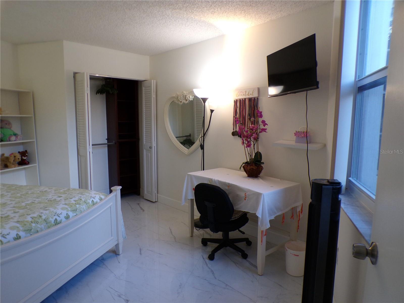 1000 Saint Charles Pl #209 Property Photo 28