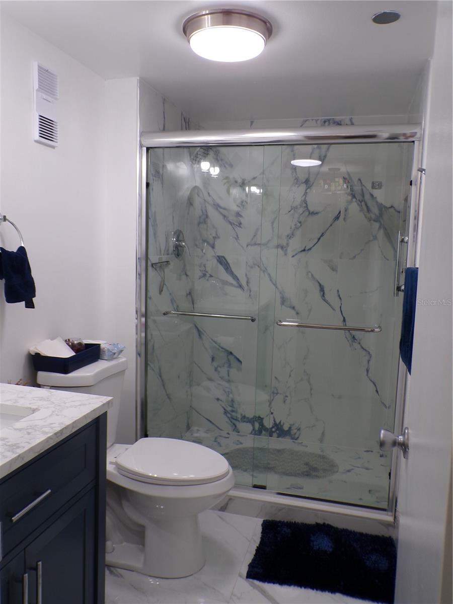 1000 Saint Charles Pl #209 Property Photo 33