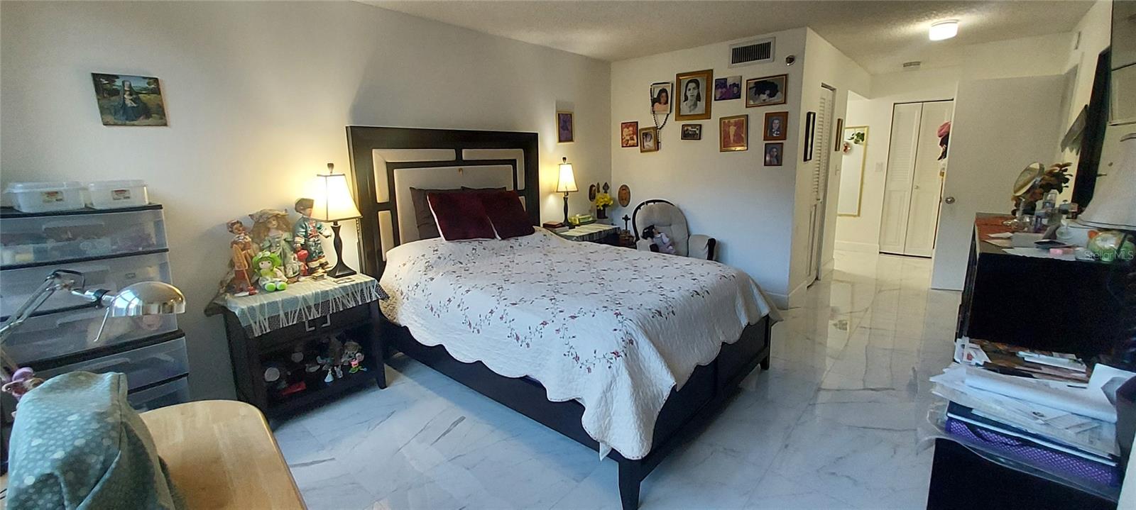 1000 Saint Charles Pl #209 Property Photo 35