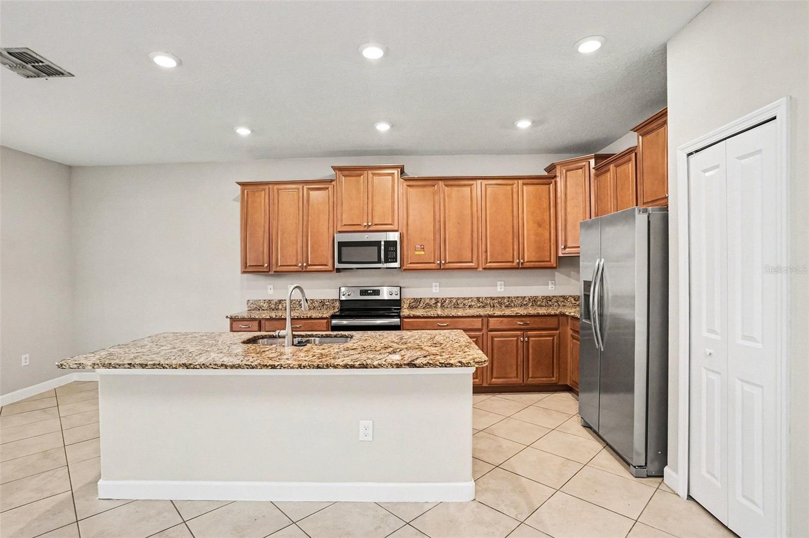 11755 Winterset Cove Dr Property Photo 8