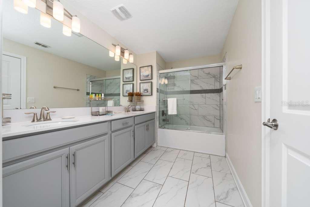 8999 Cabot Cliffs Dr Property Photo 32