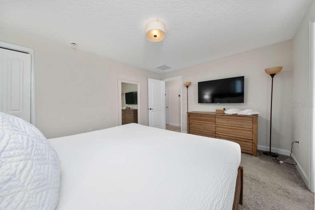 8999 Cabot Cliffs Dr Property Photo 39