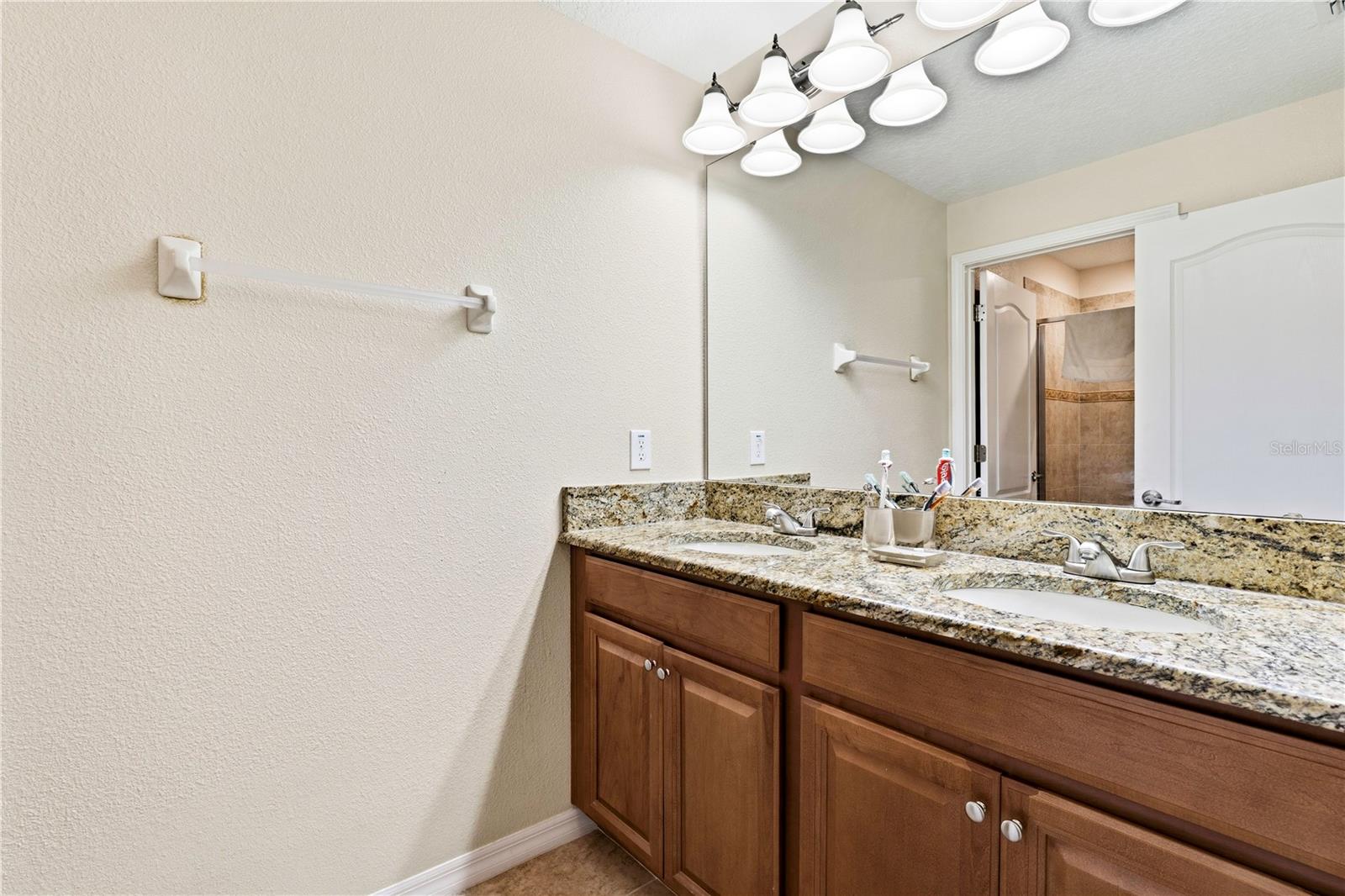 2975 Banana Palm Dr Dr Property Photo 19