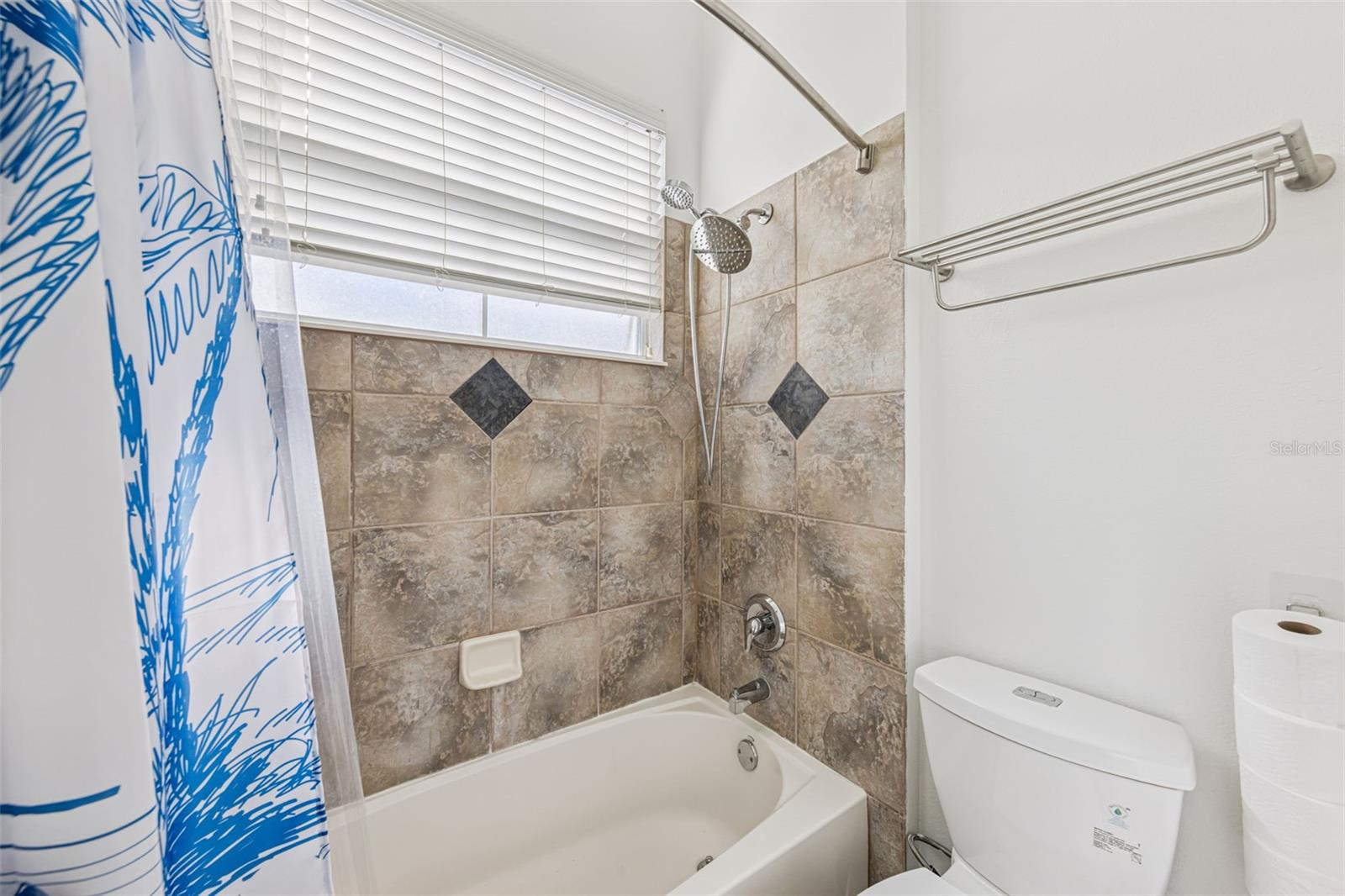 7494 Gathering Drive Property Photo 21