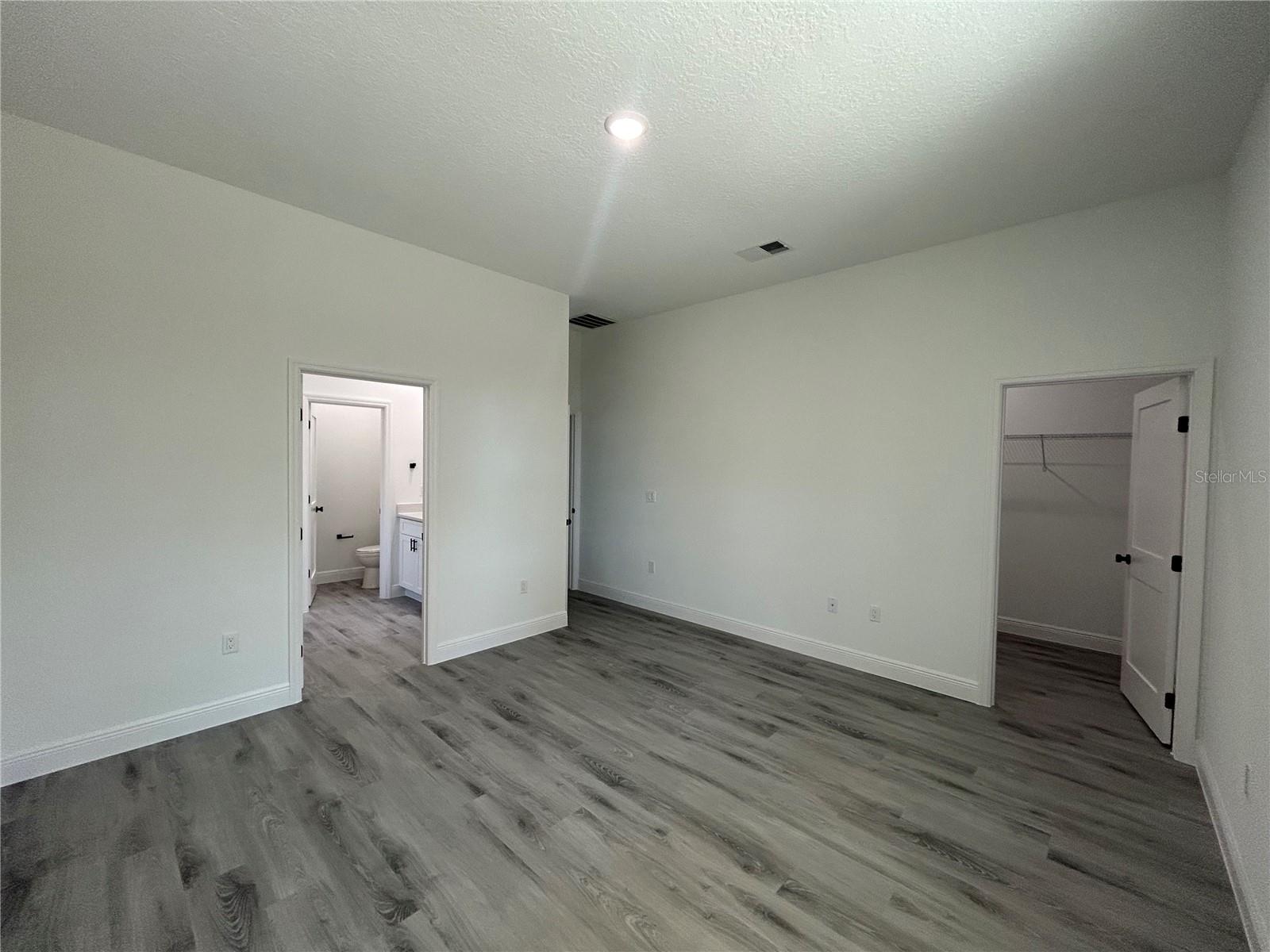 555 Marion Oaks Golf Rd Property Photo 16