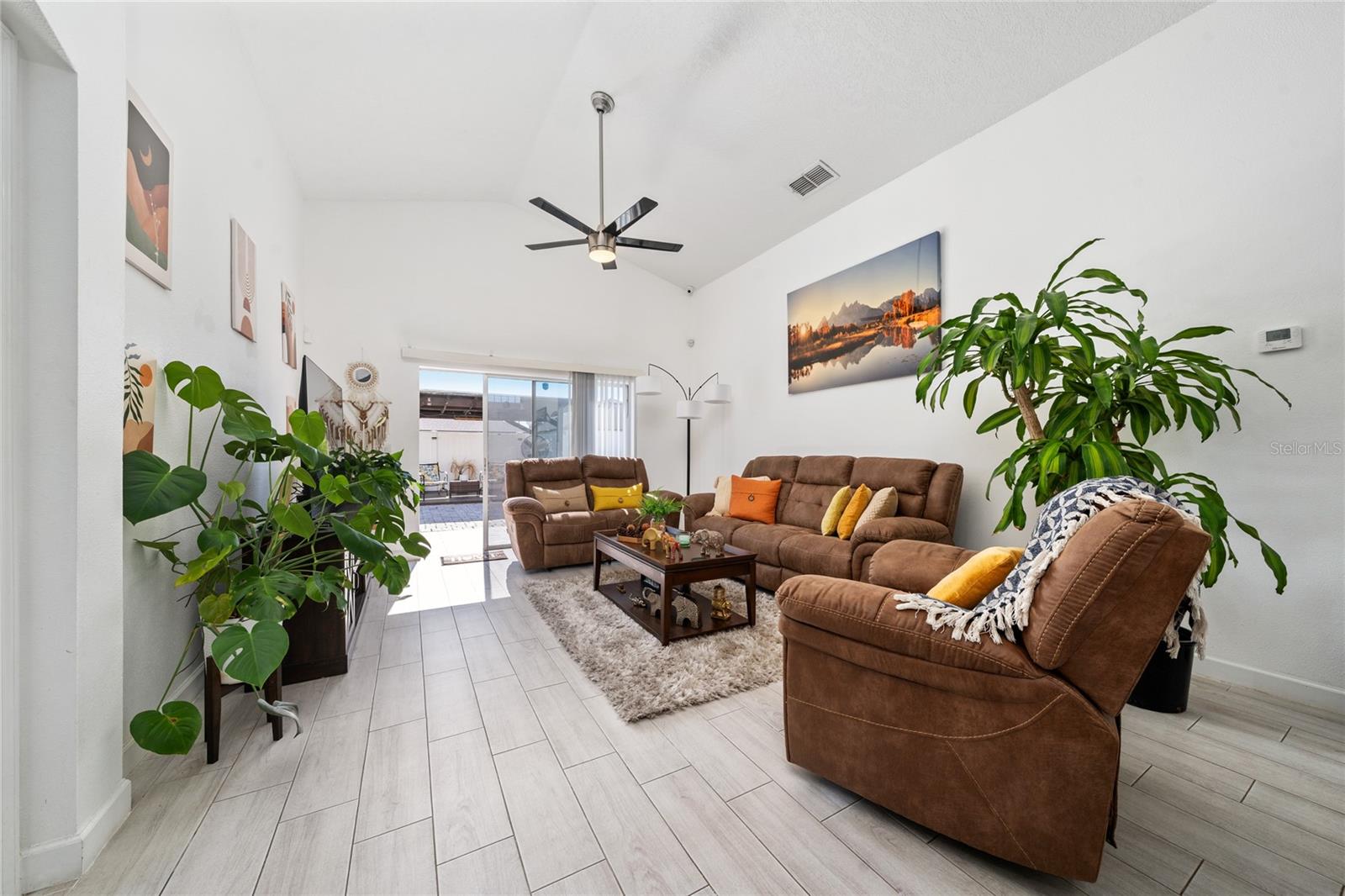 2822 Moultrie Creek Dr Property Photo 9