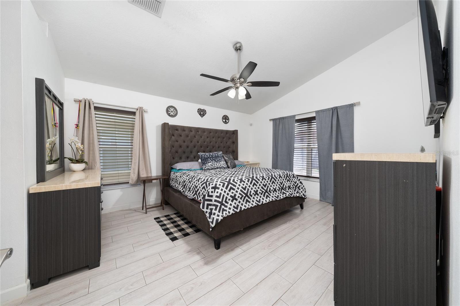 2822 Moultrie Creek Dr Property Photo 14