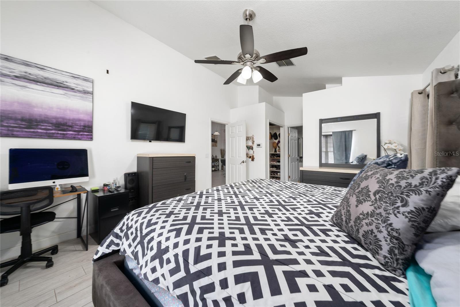 2822 Moultrie Creek Dr Property Photo 15