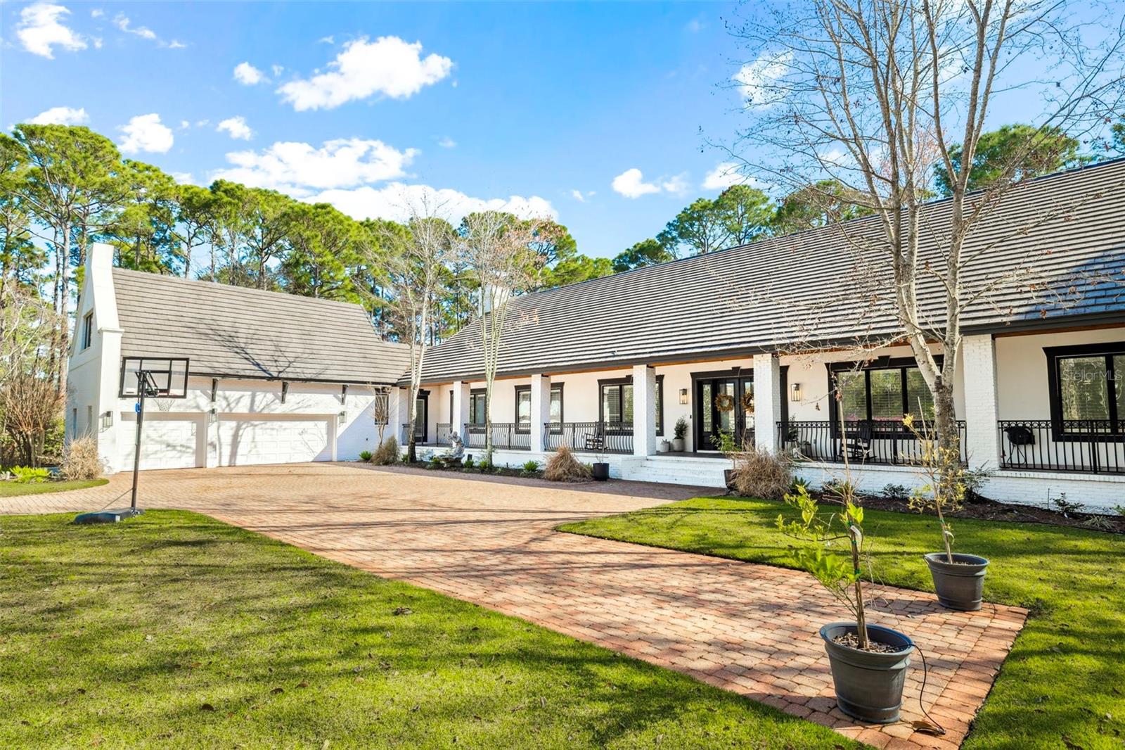 410 Windjammer Ct Property Photo 1