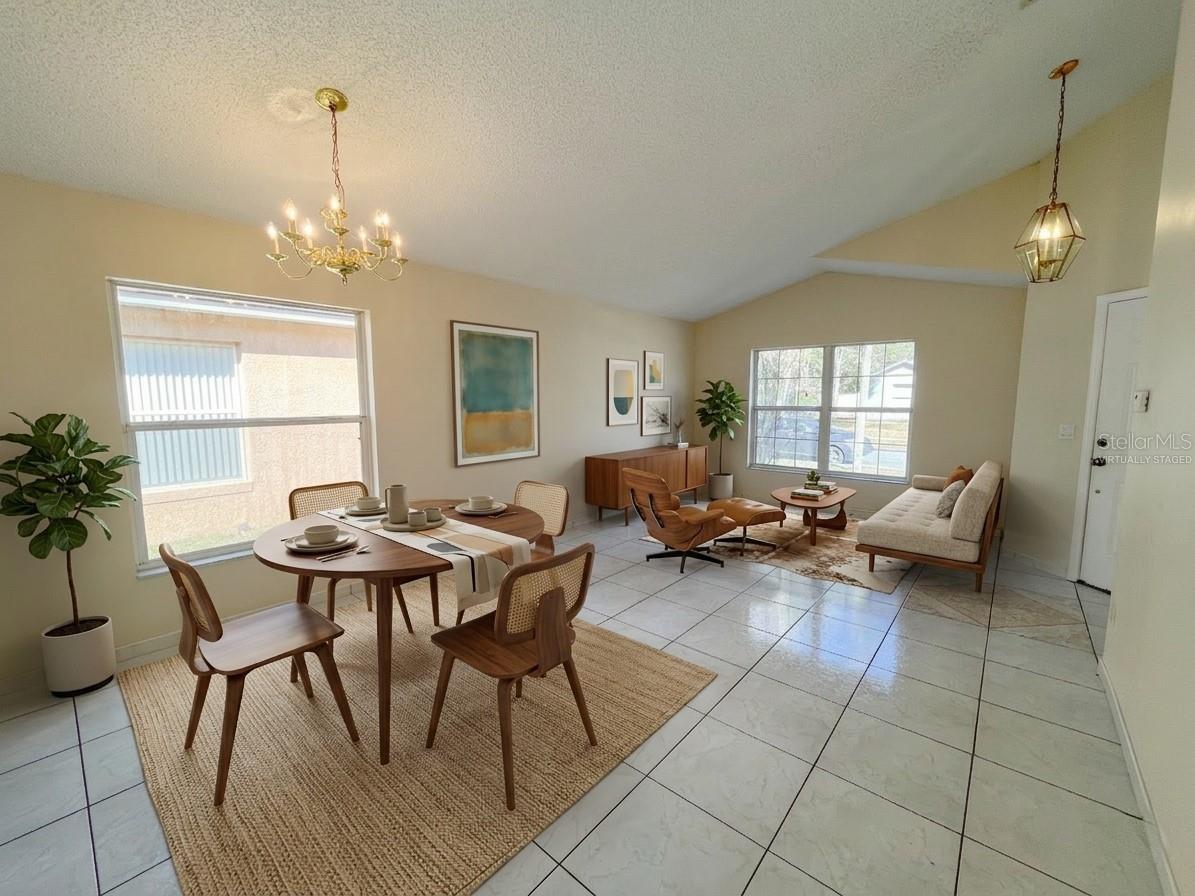1902 Palmetto Pine Ln Property Photo 3