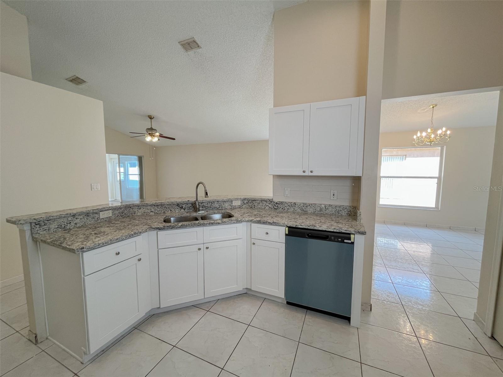 1902 Palmetto Pine Ln Property Photo 15