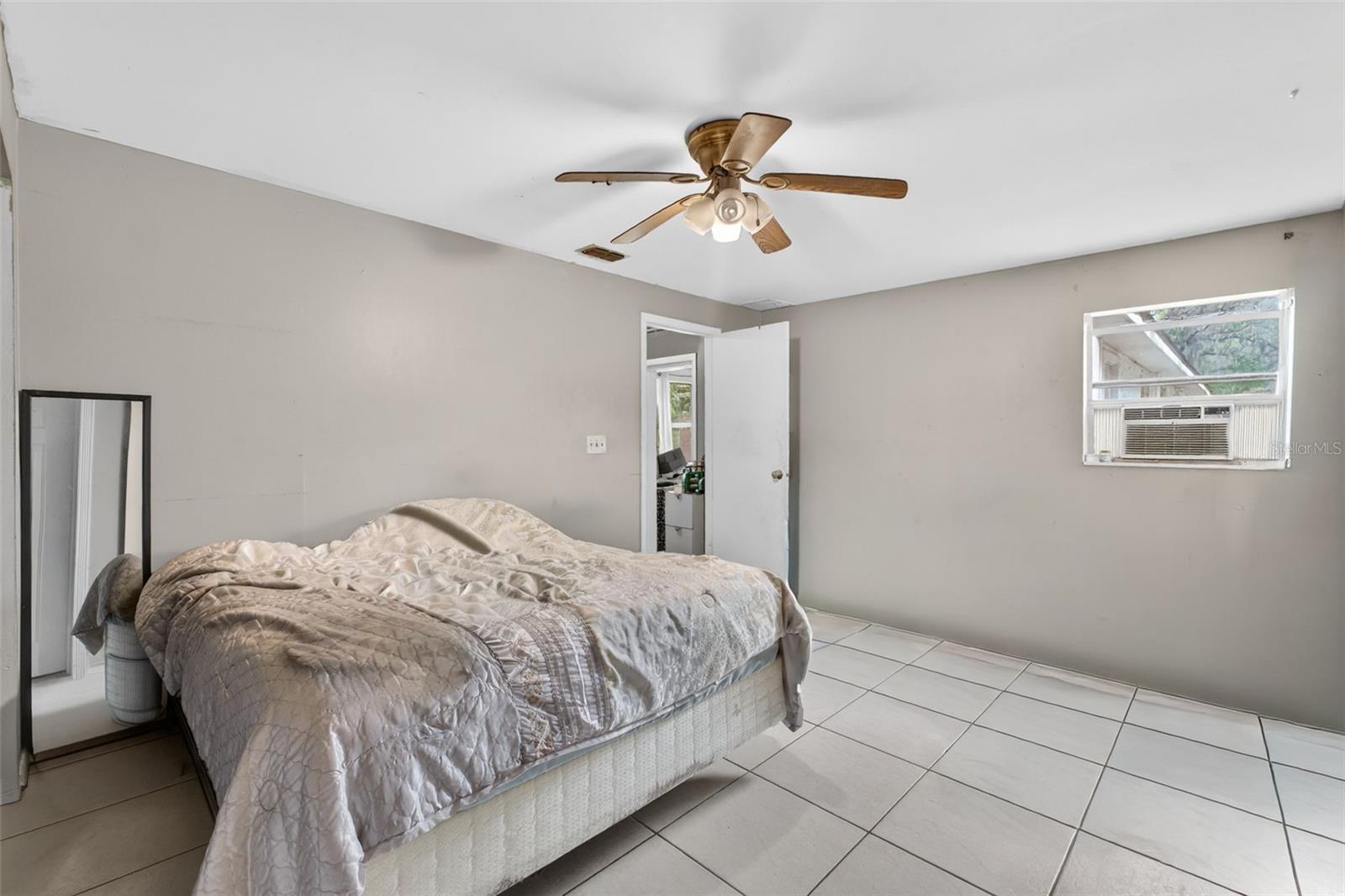 8023 Stone Rd Property Photo 12