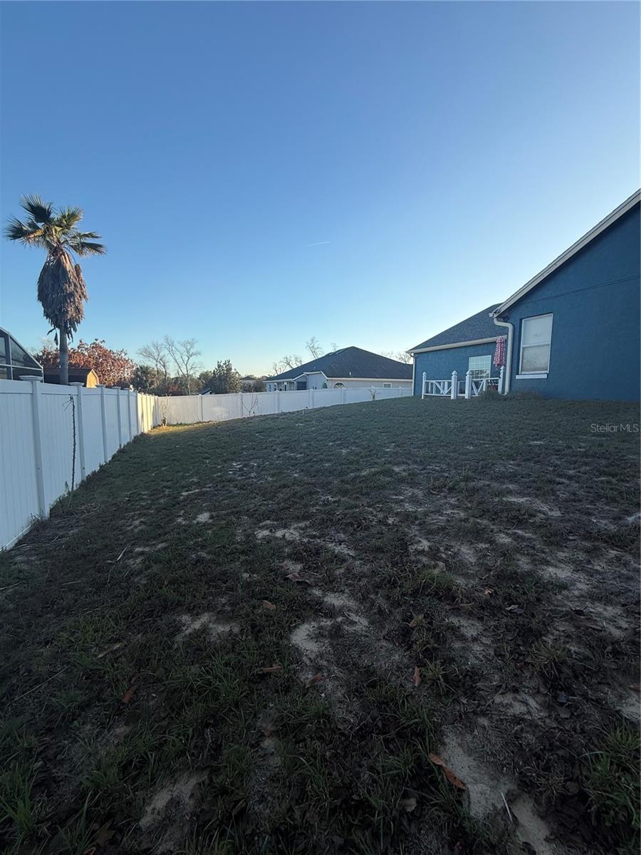 4709 Spaniel St Property Photo 2