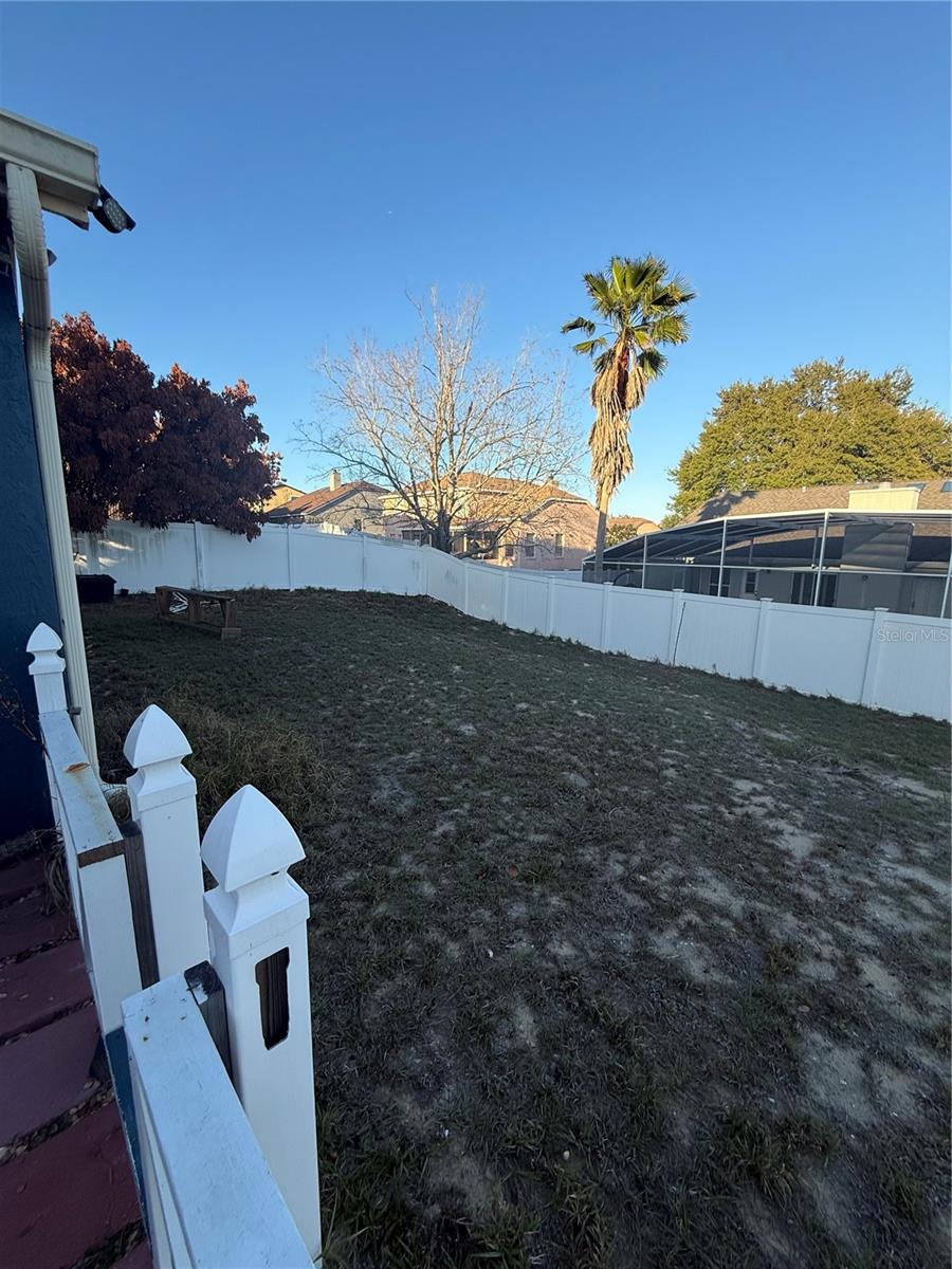 4709 Spaniel St Property Photo 3