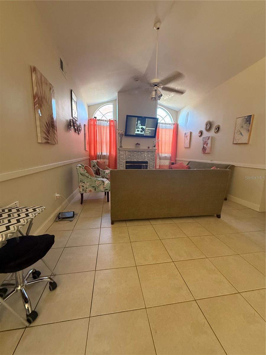 4709 Spaniel St Property Photo 10
