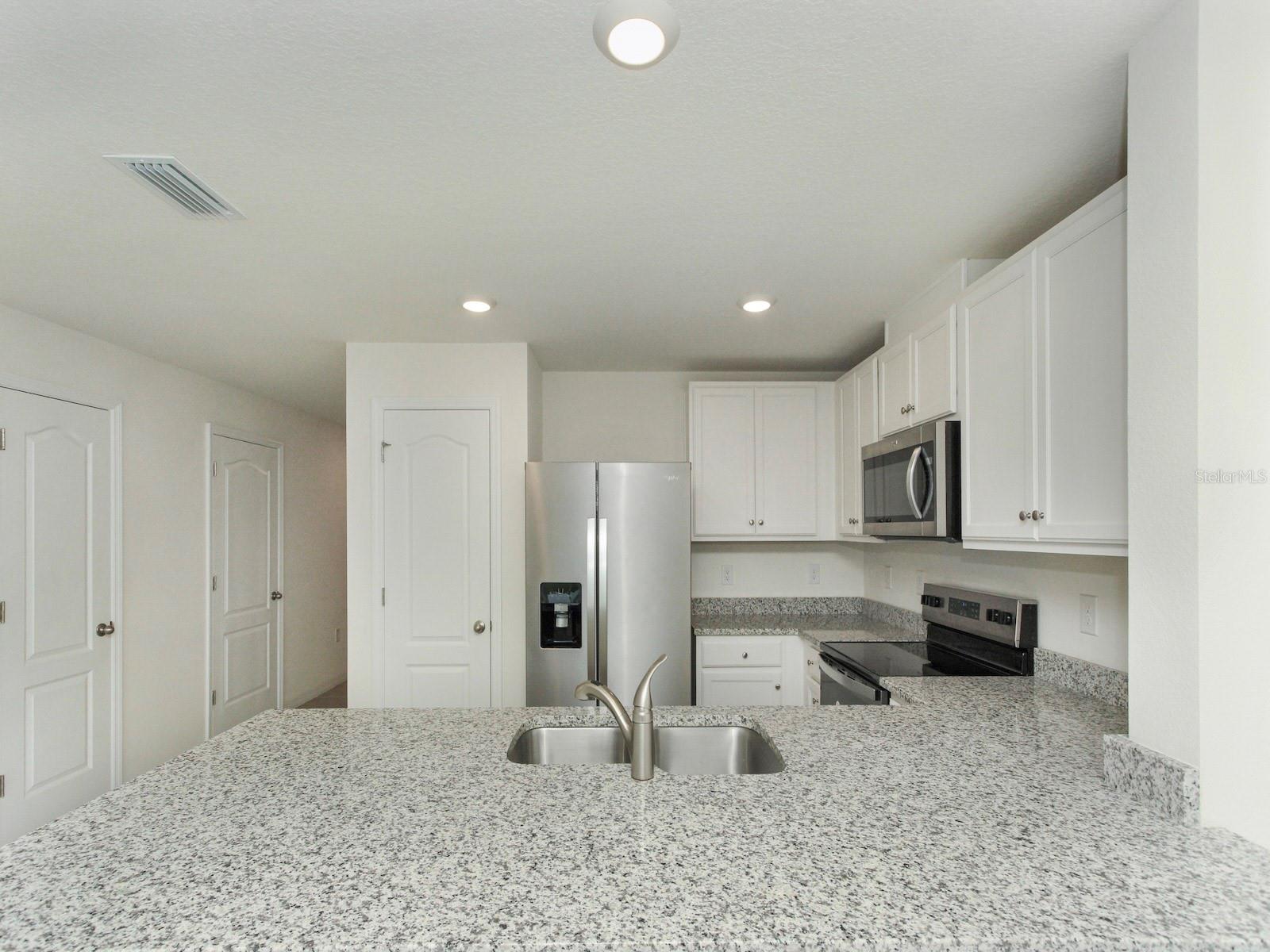 2798 Brie Hammock Bnd Property Photo 11