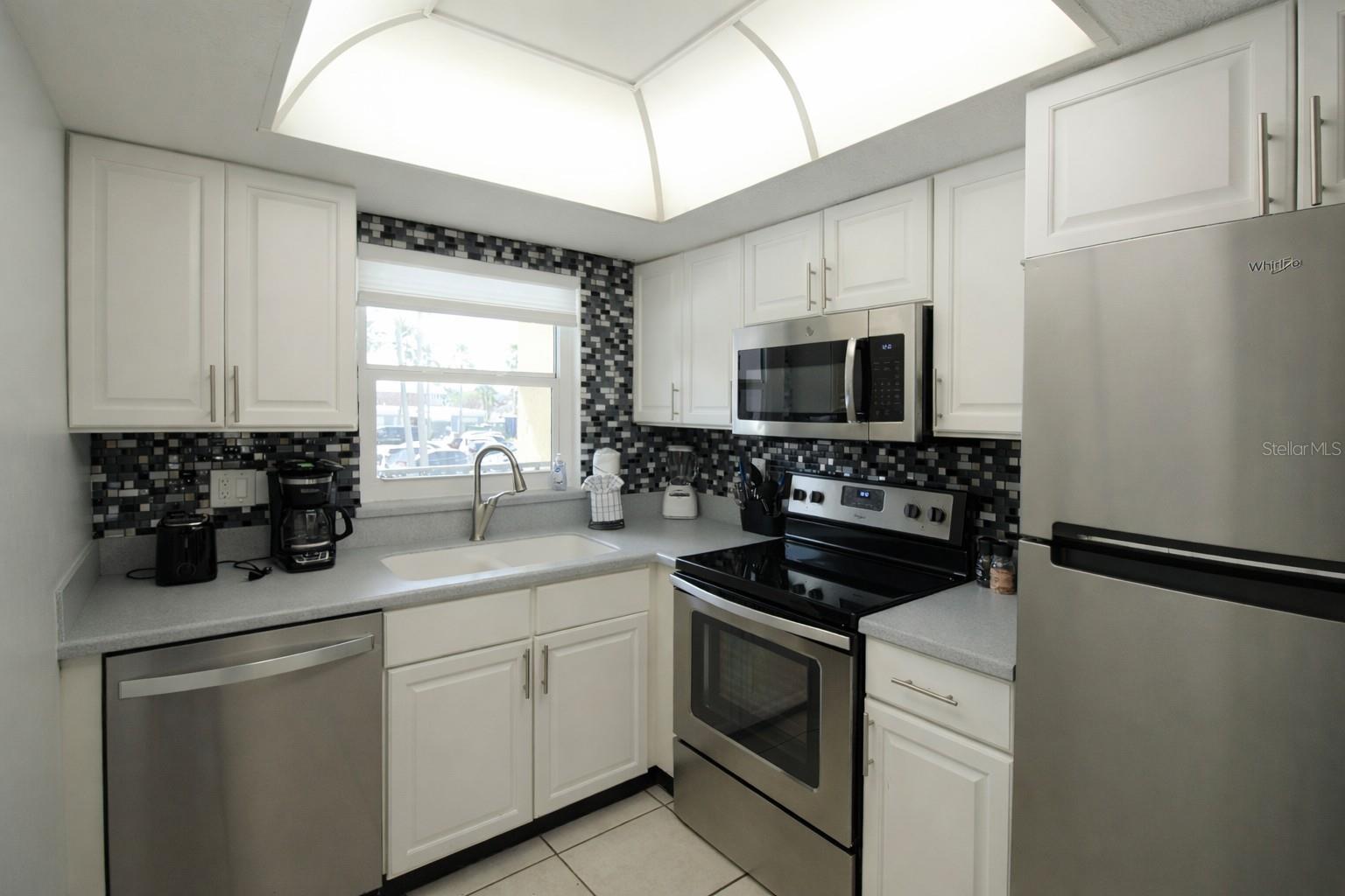 5200 Ocean Beach Blvd #213 Property Photo 8