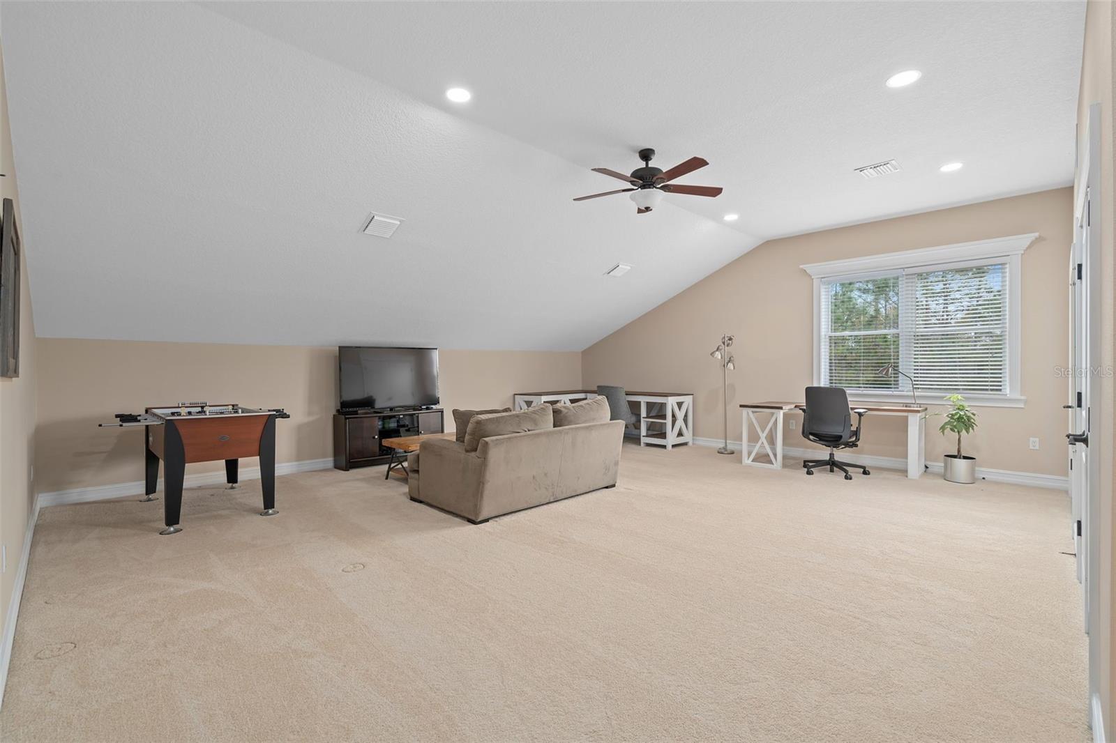 5301 Carson St Property Photo 41