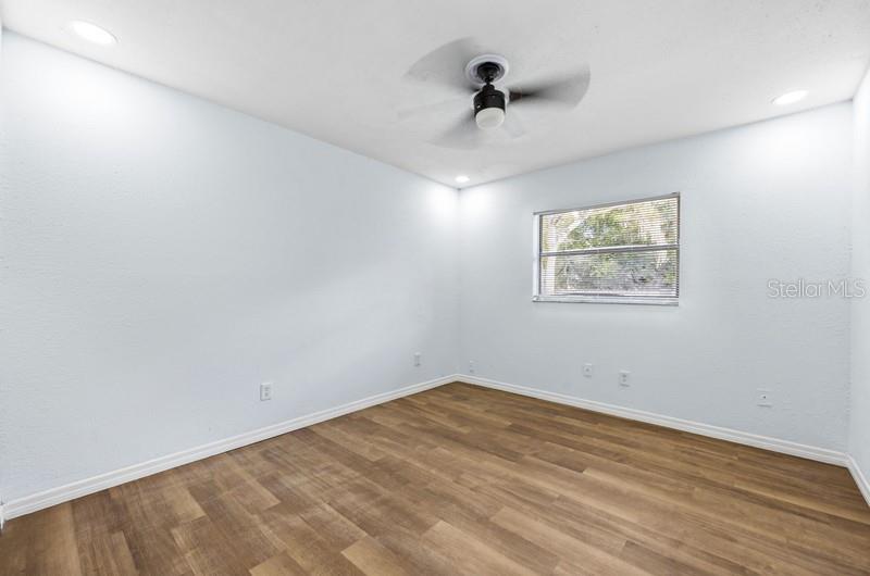 1132 Auburn St Property Photo 8