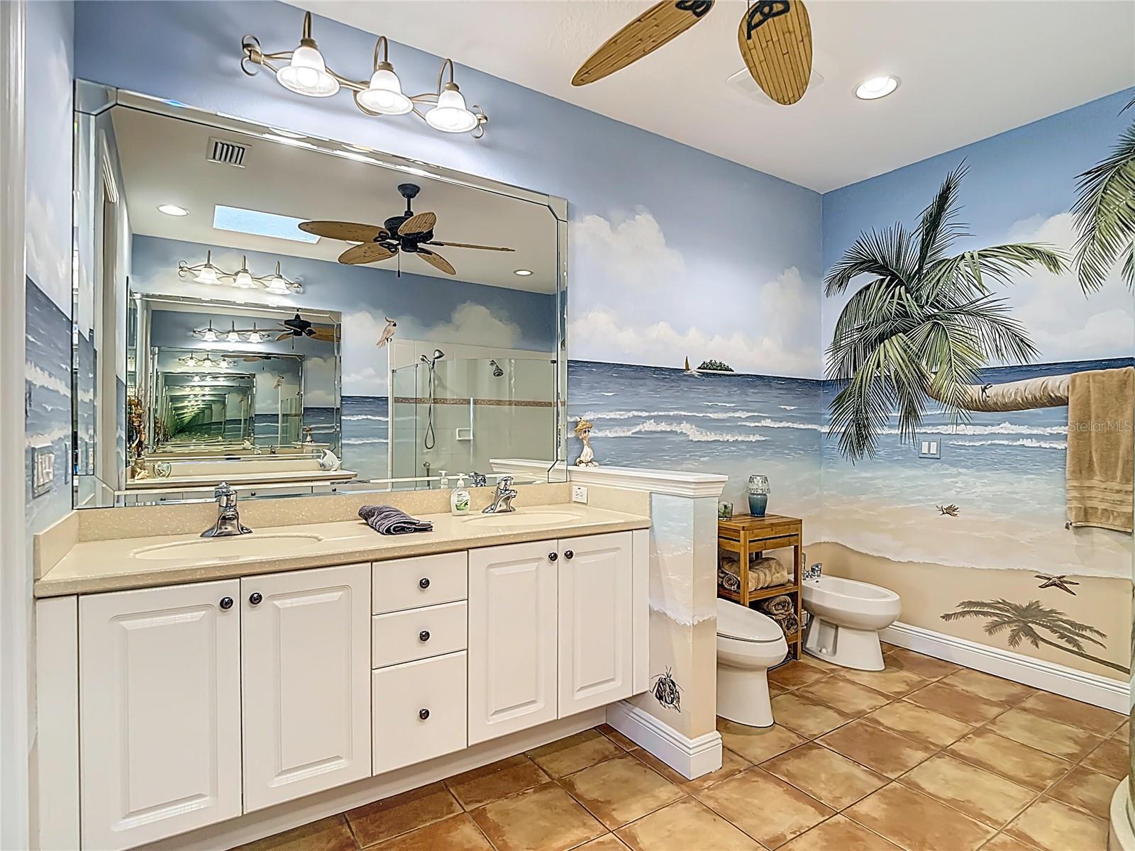 6828 Sombras Way Property Photo 23