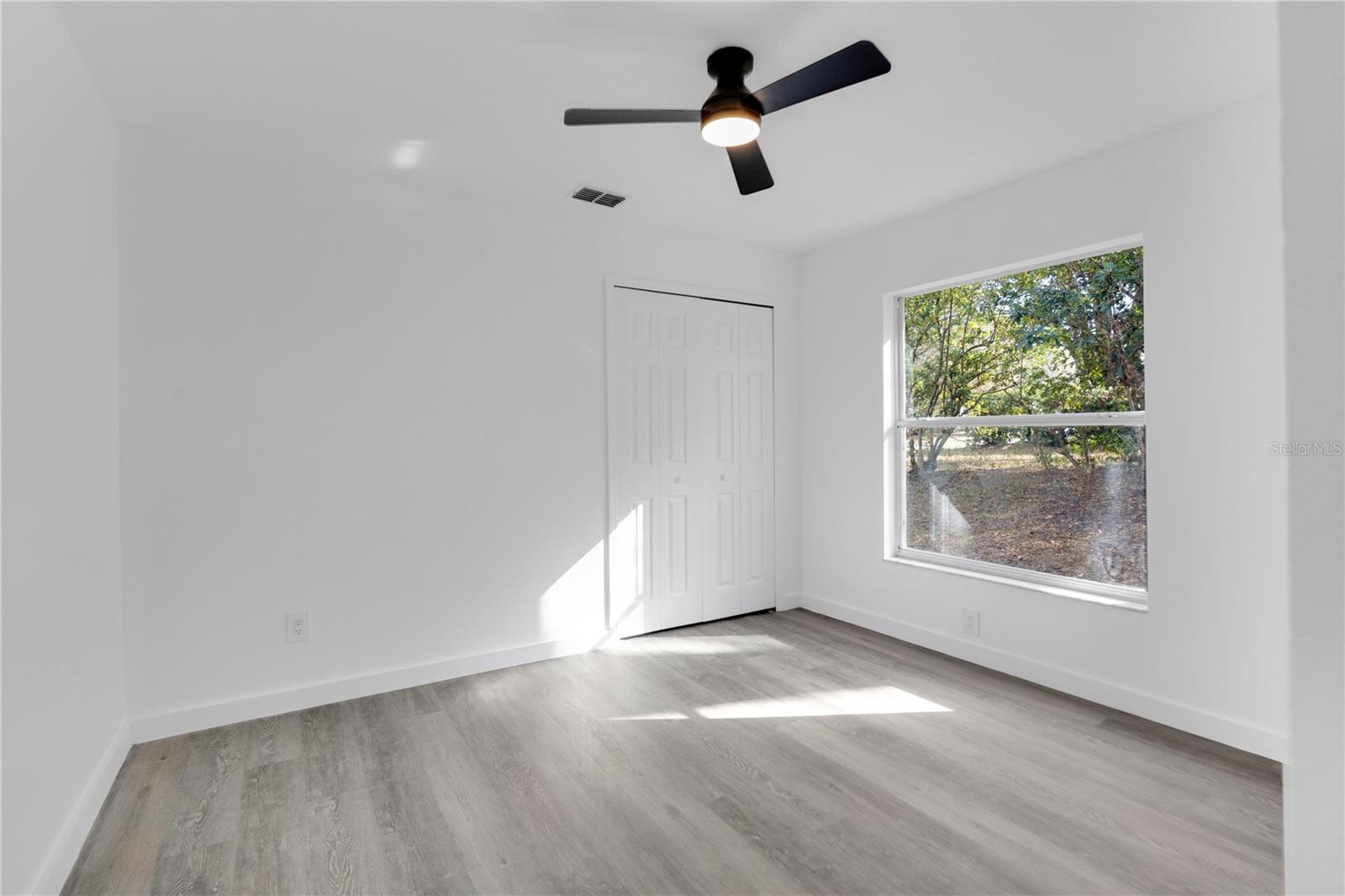 1120 Dunbridge St Property Photo 26