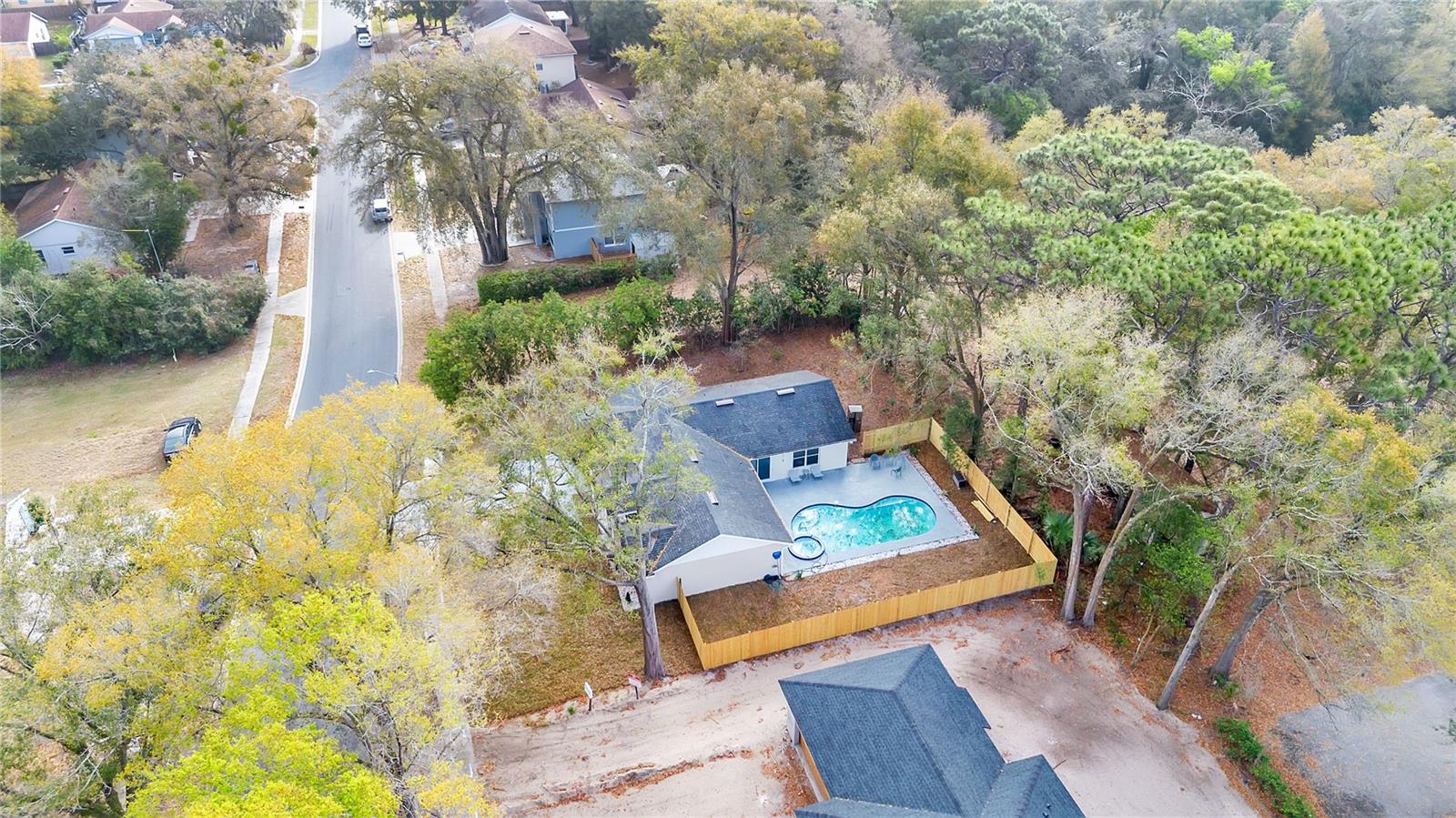 1120 Dunbridge St Property Photo 35