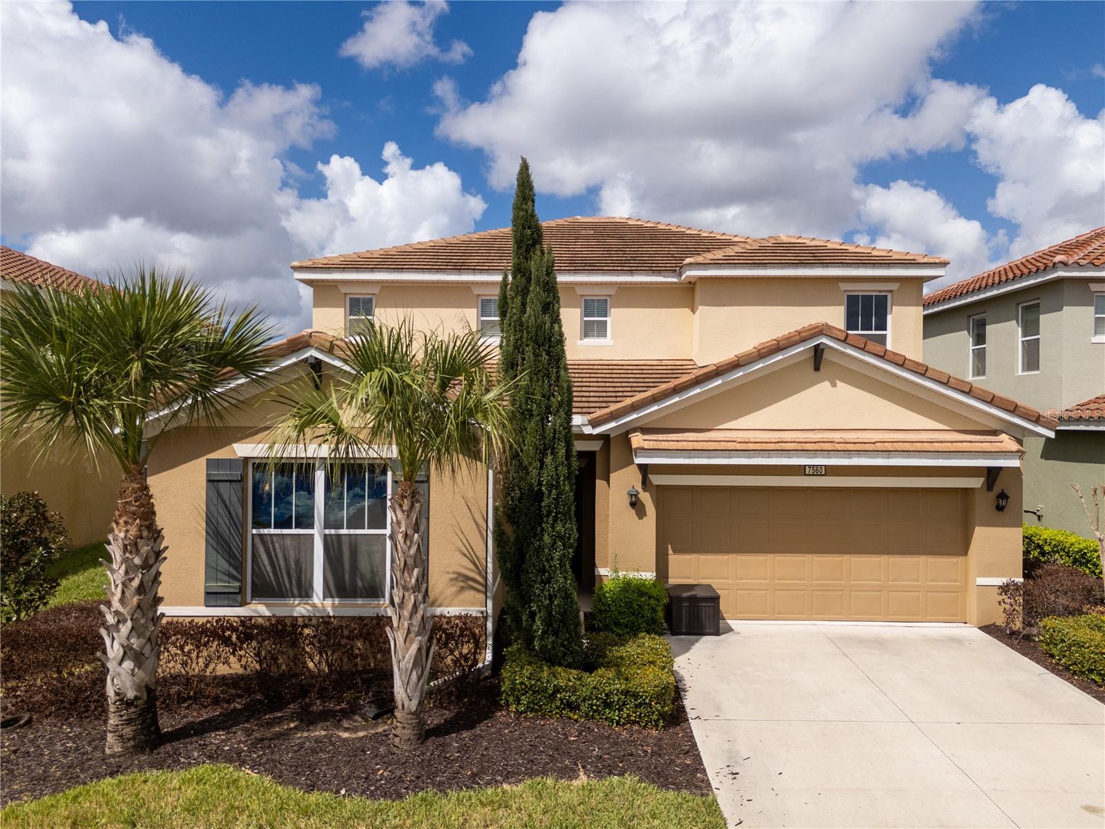7560 Oakmoss Loop Property Photo 1