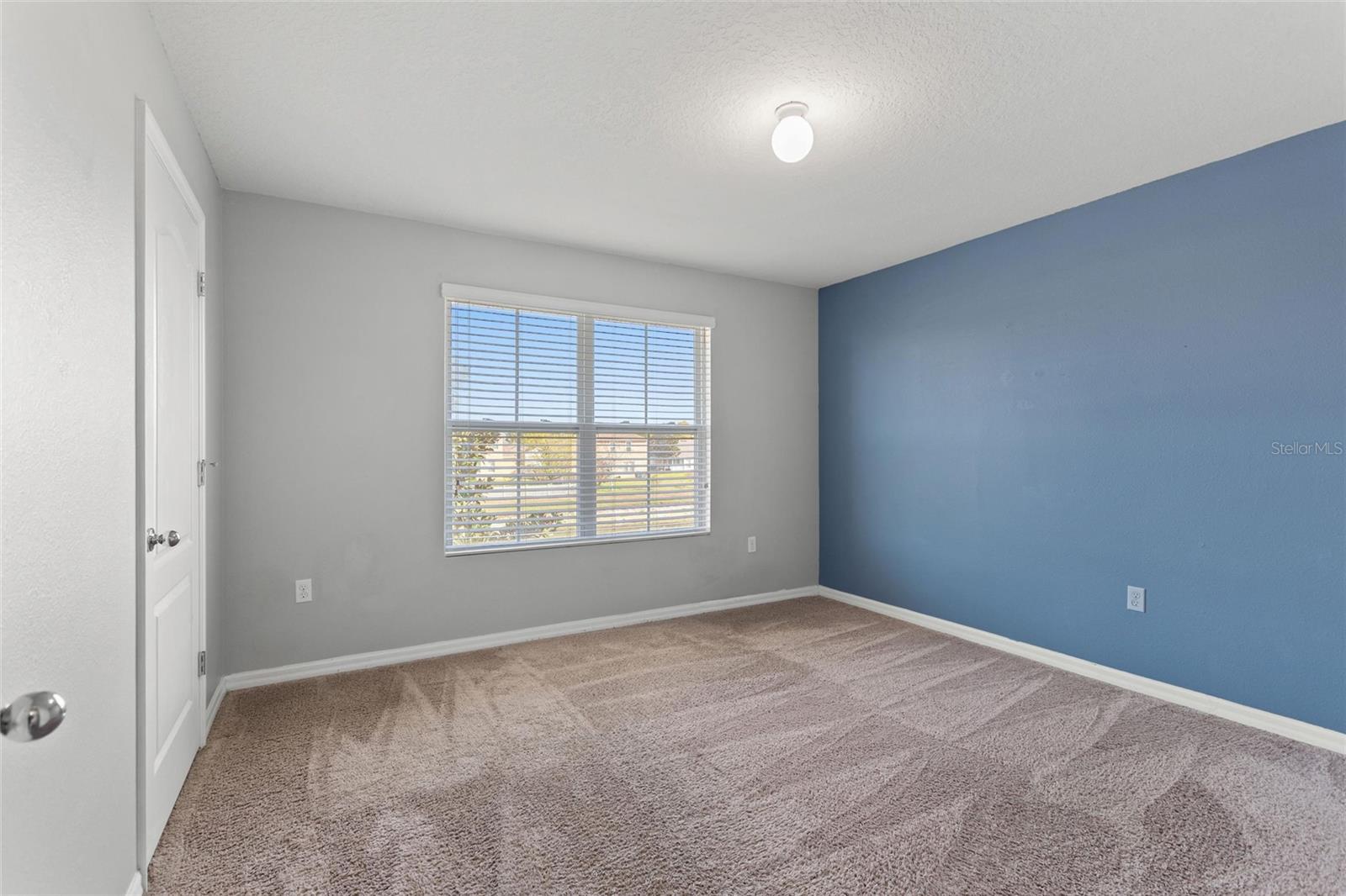 519 Oakhurst Way Property Photo 24