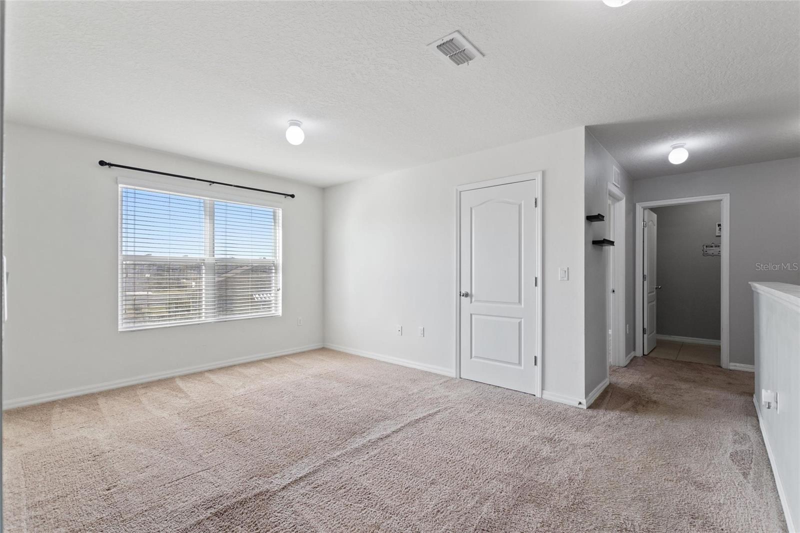 519 Oakhurst Way Property Photo 30