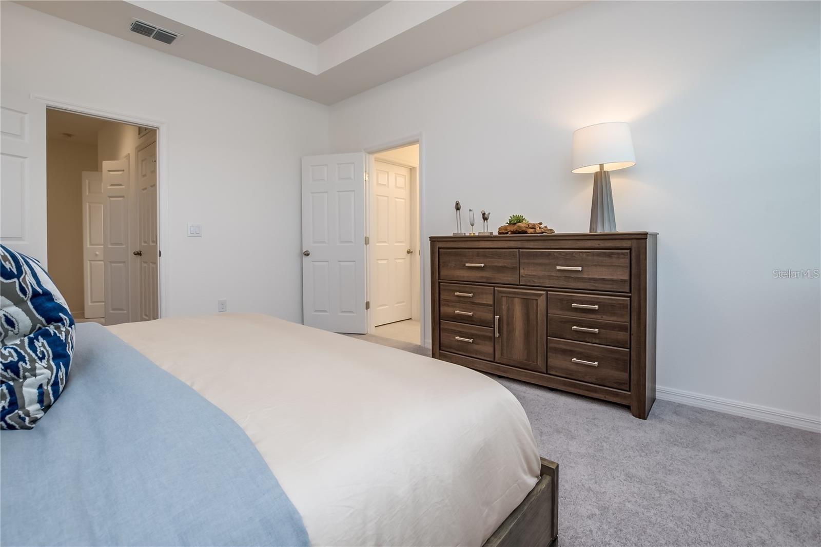1200 Wycliffe Way Property Photo 2