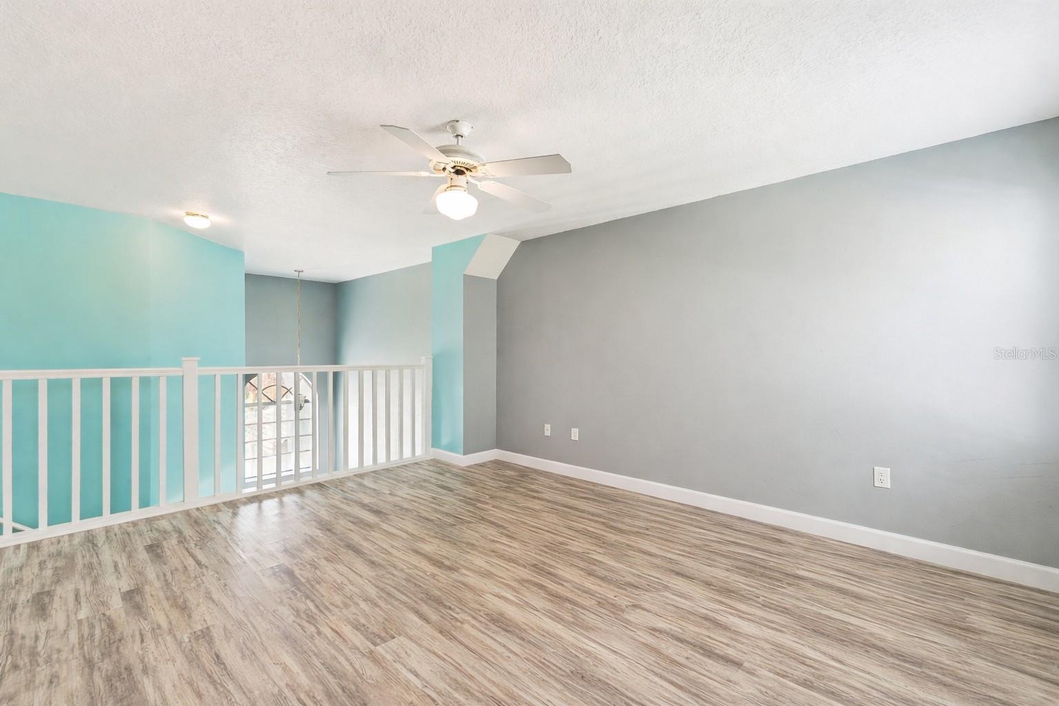 1483 Surrey Park Dr Property Photo 30