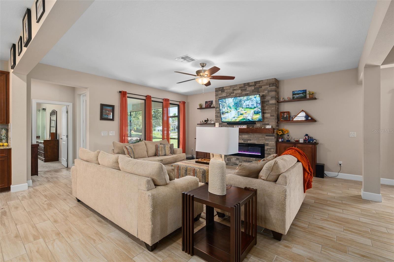 2330 Hamilton Ridge Rd Property Photo 7