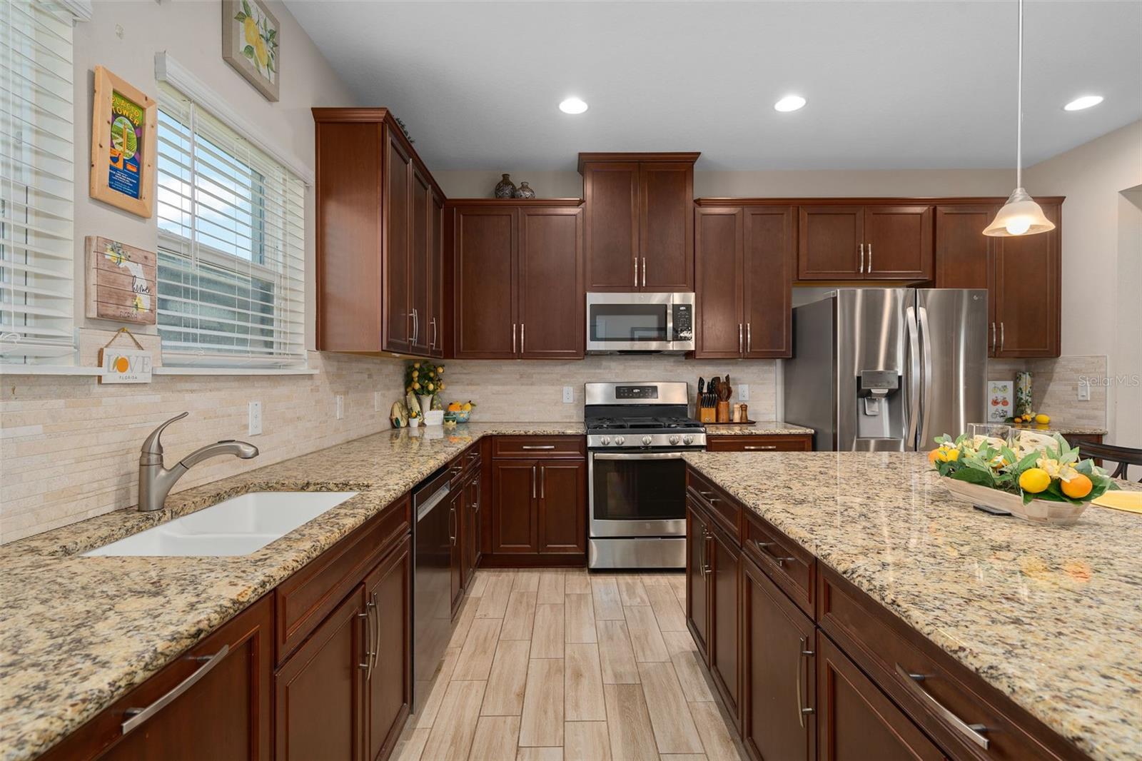 2330 Hamilton Ridge Rd Property Photo 16