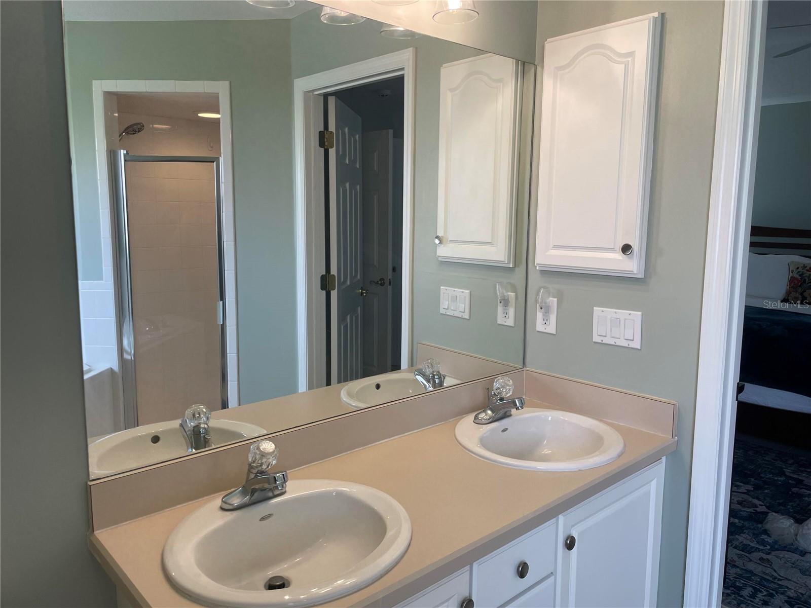 319 Niblick Cir Property Photo 8