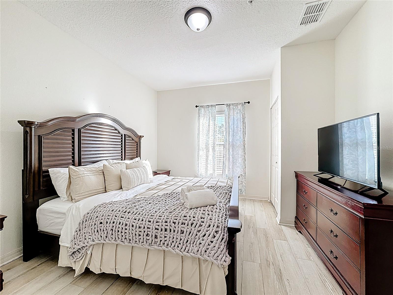 8986 Shine Dr Property Photo 17