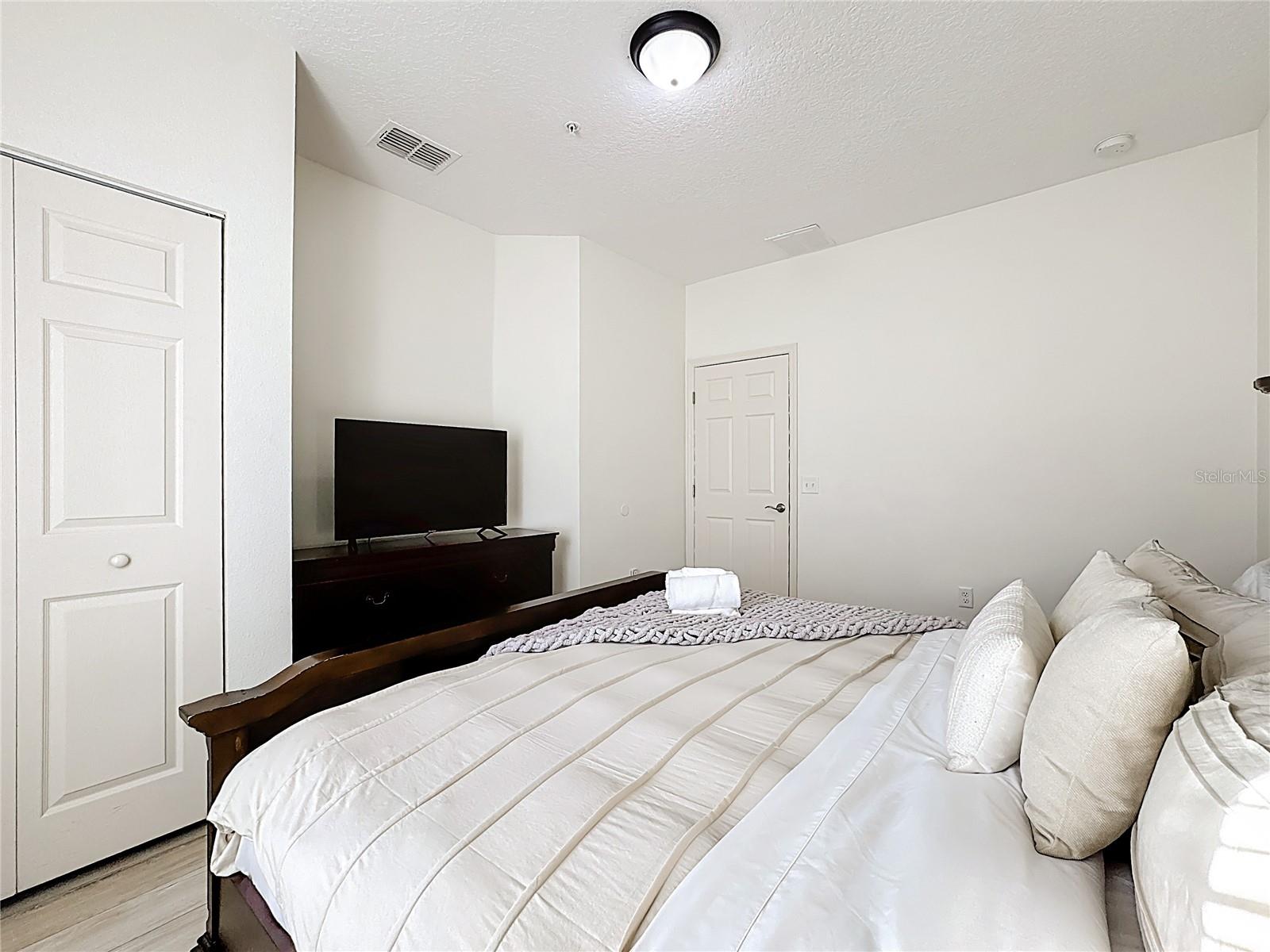 8986 Shine Dr Property Photo 18