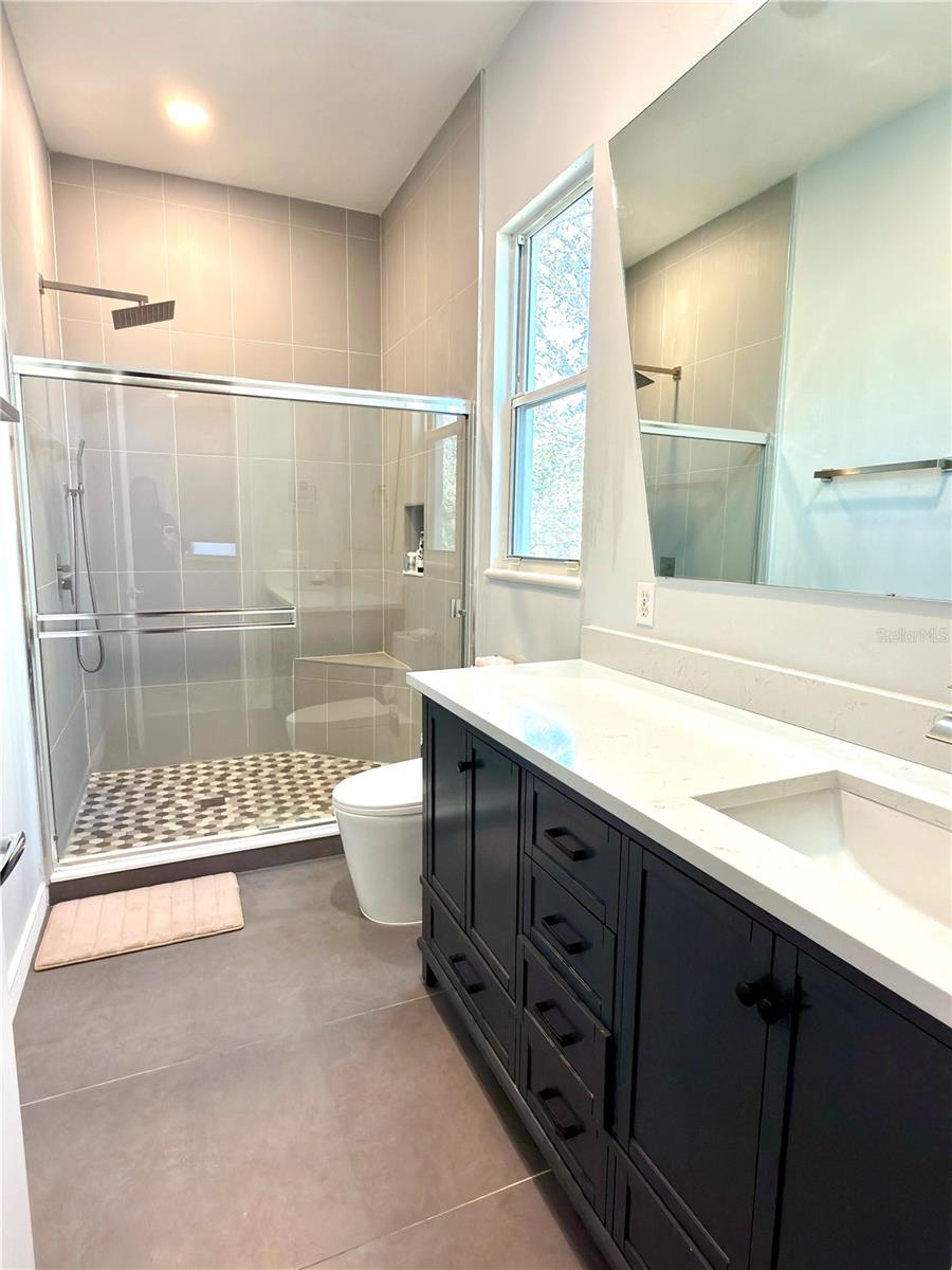 6049 Lady Bet Dr Property Photo 59