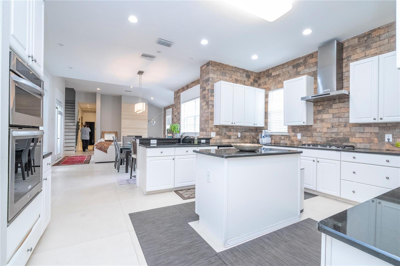 11339 Camden Park Dr Property Photo 46
