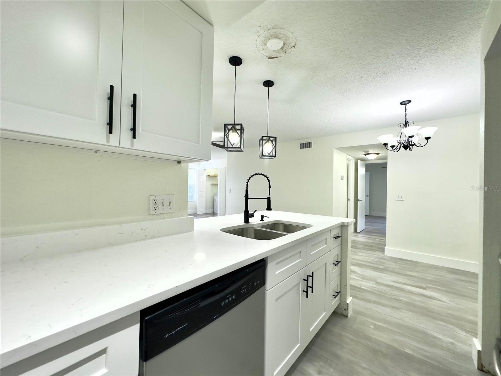 5140 Conroy Rd #27 Property Photo 12