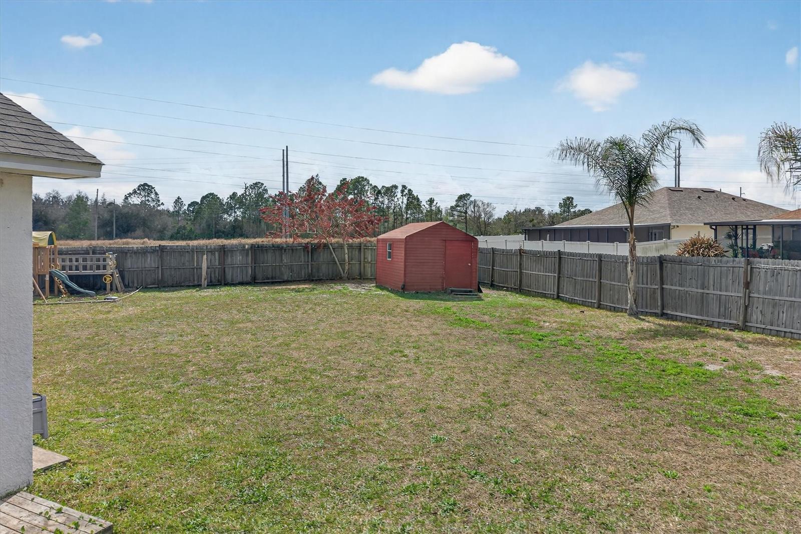 19500 Glen Elm Way Property Photo 23