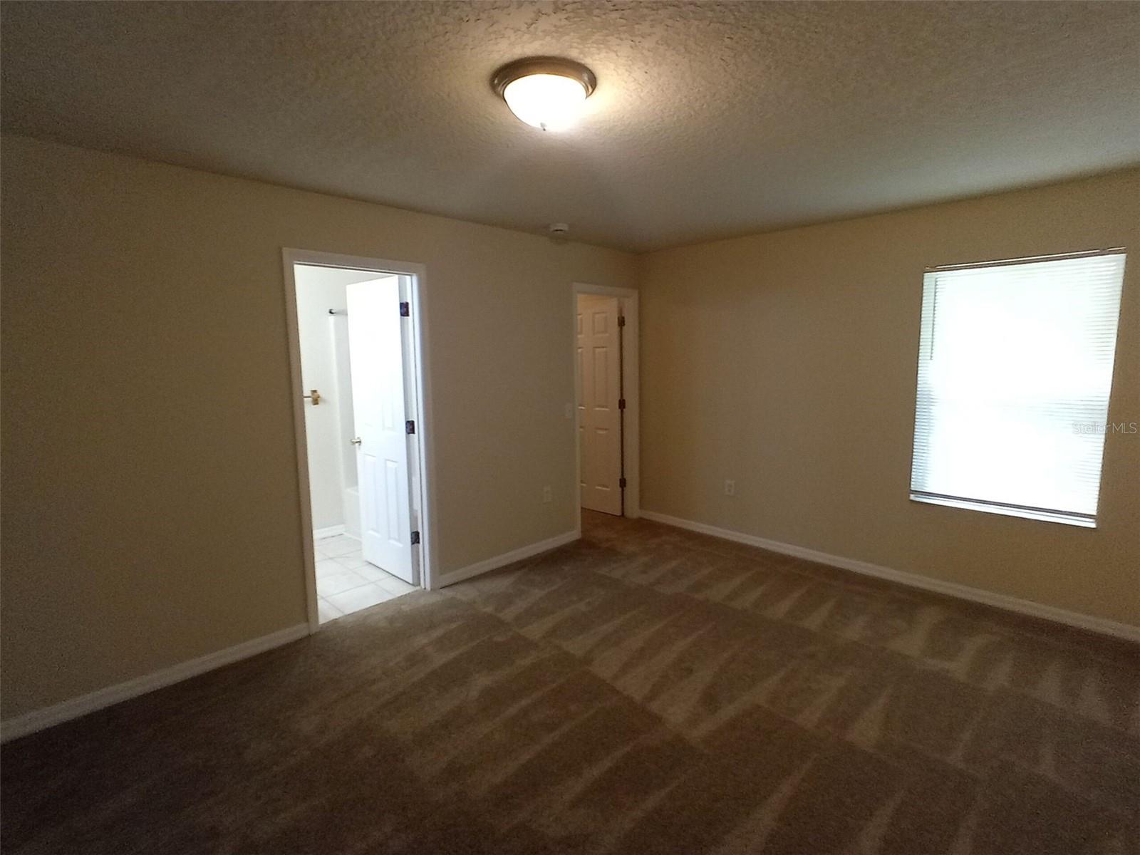 880 E Columbia Ave Property Photo 33
