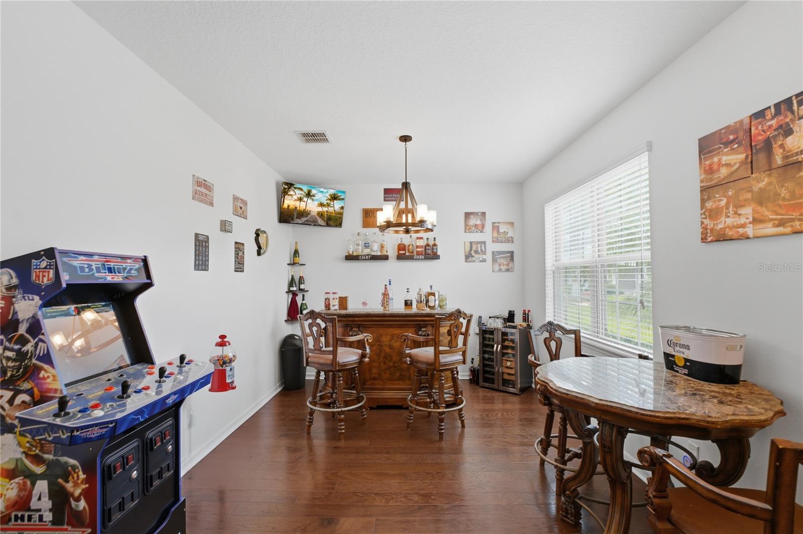 3129 Pinenut Dr Property Photo 9