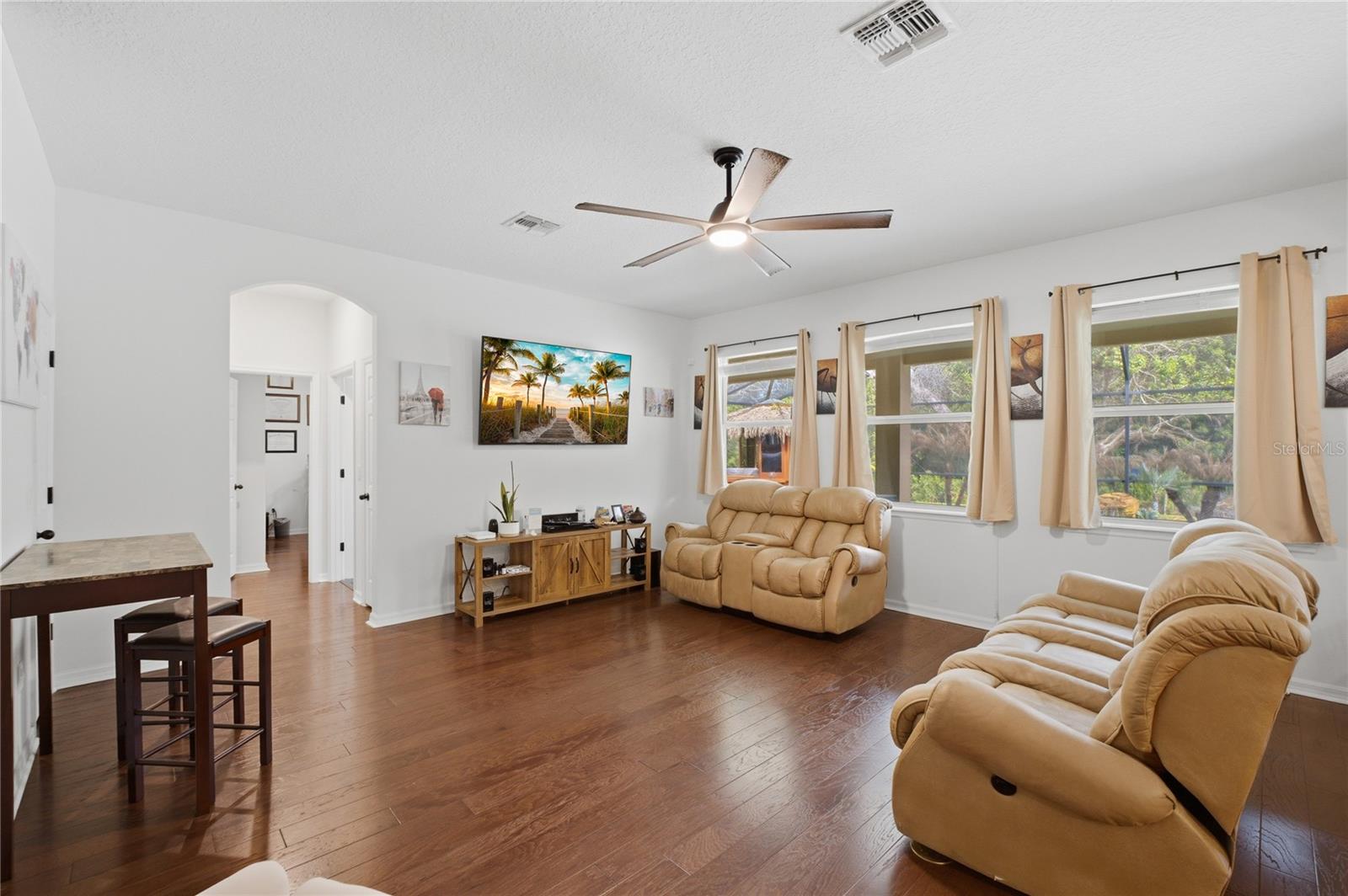 3129 Pinenut Dr Property Photo 16