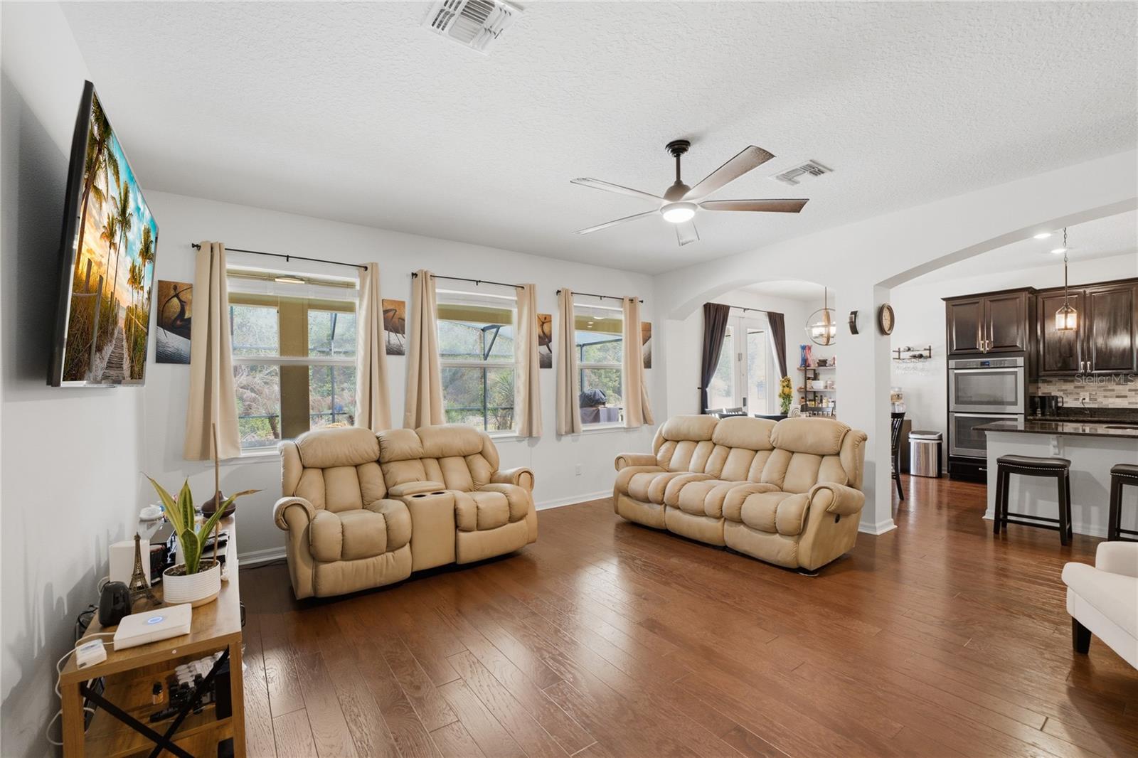 3129 Pinenut Dr Property Photo 17