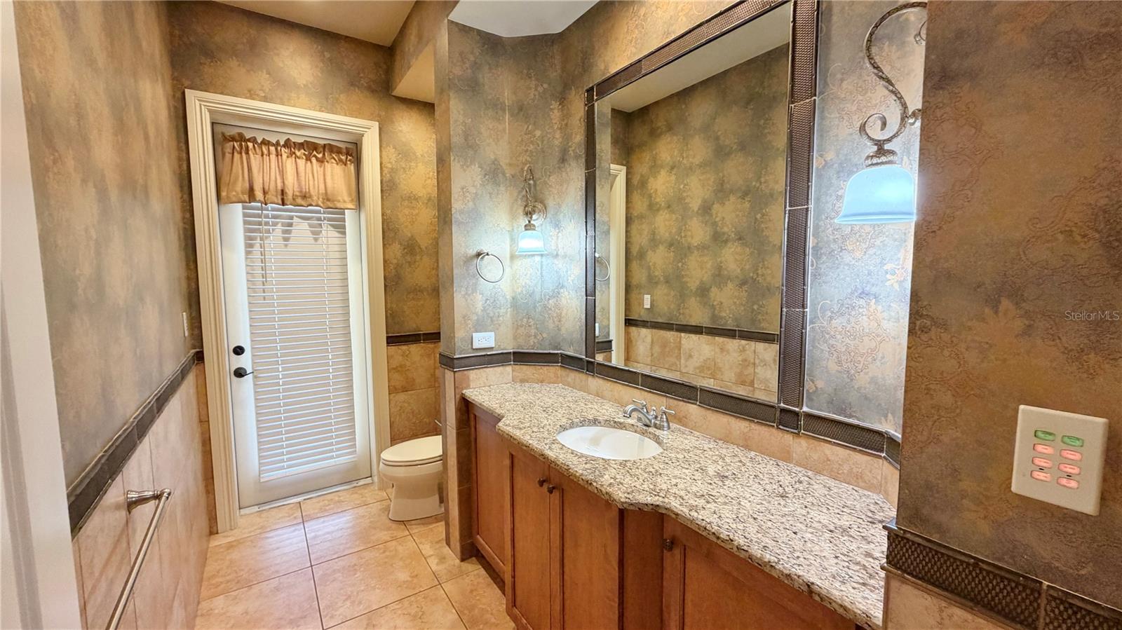 6717 Sw 179th Avenue Rd Property Photo 40