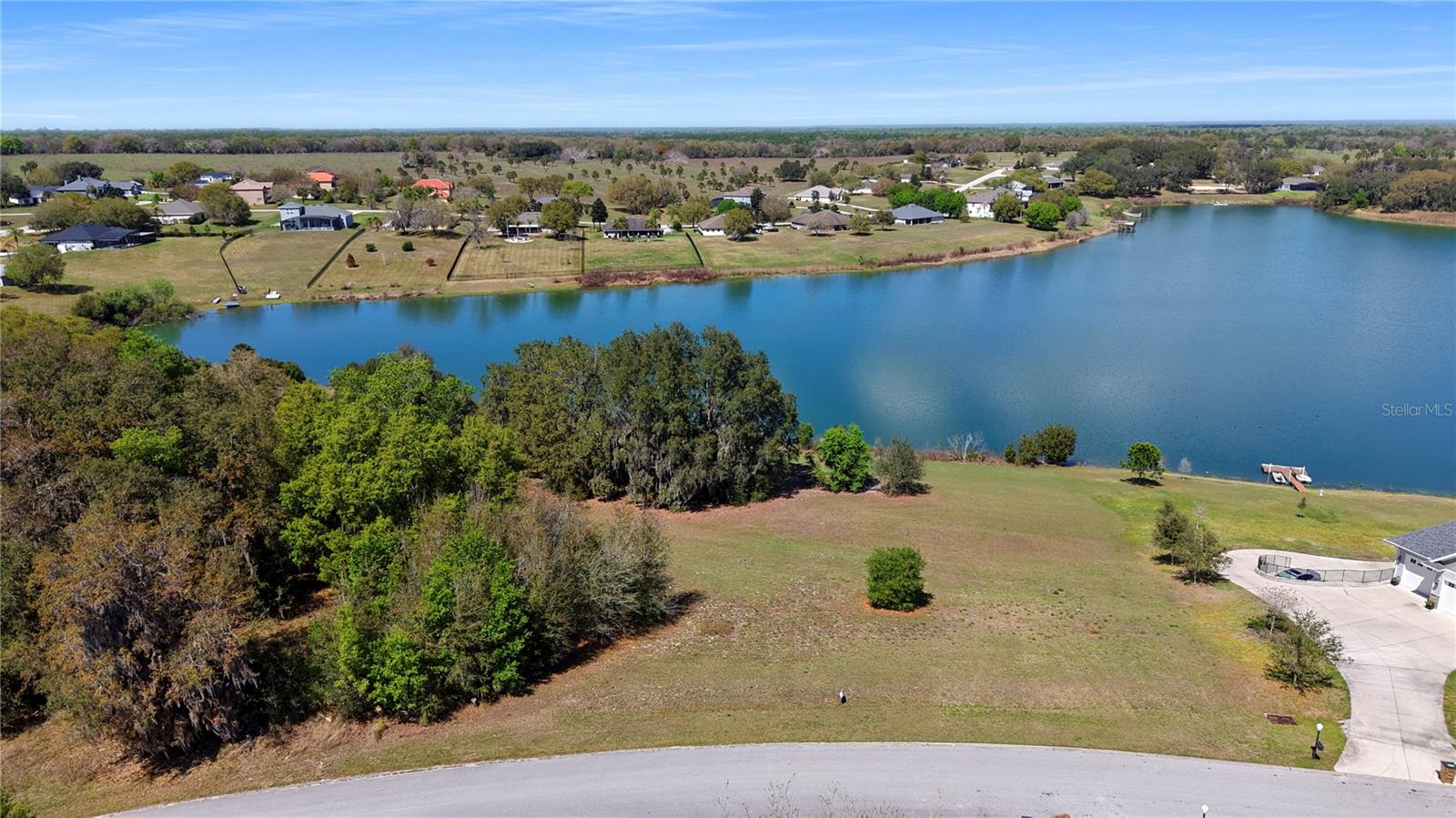 36717 Barrington Dr Property Photo 2