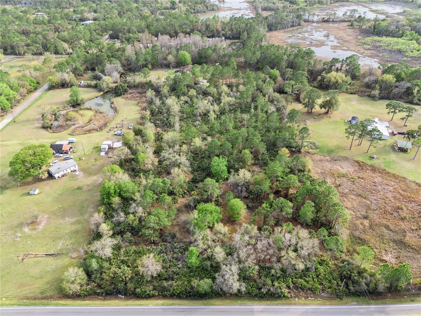 541 E Osceola Rd Property Photo 1