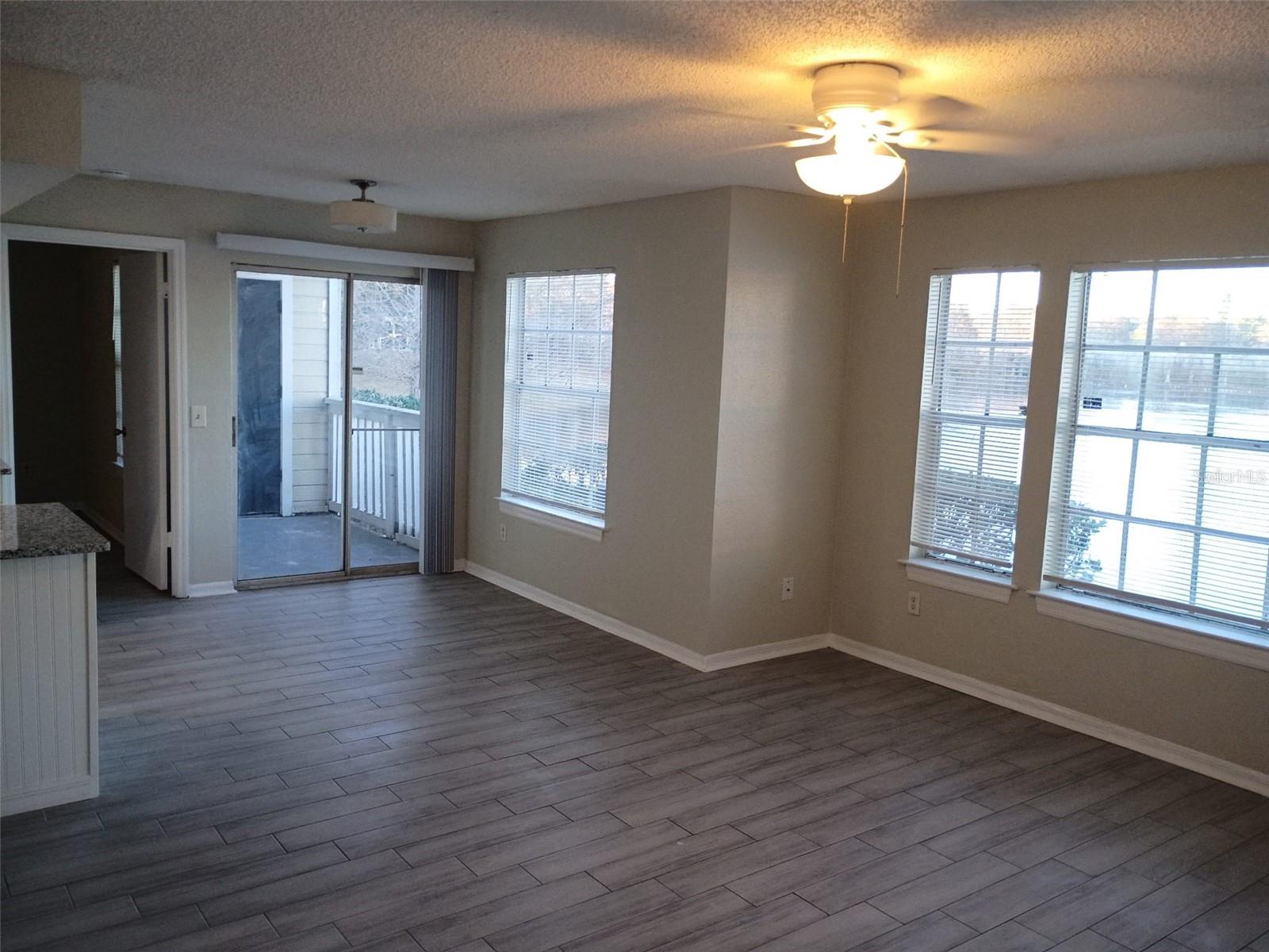 1037 S Hiawassee Rd #2818 Property Photo 2