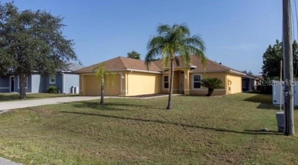 538 Lakeview Ct Property Photo 3
