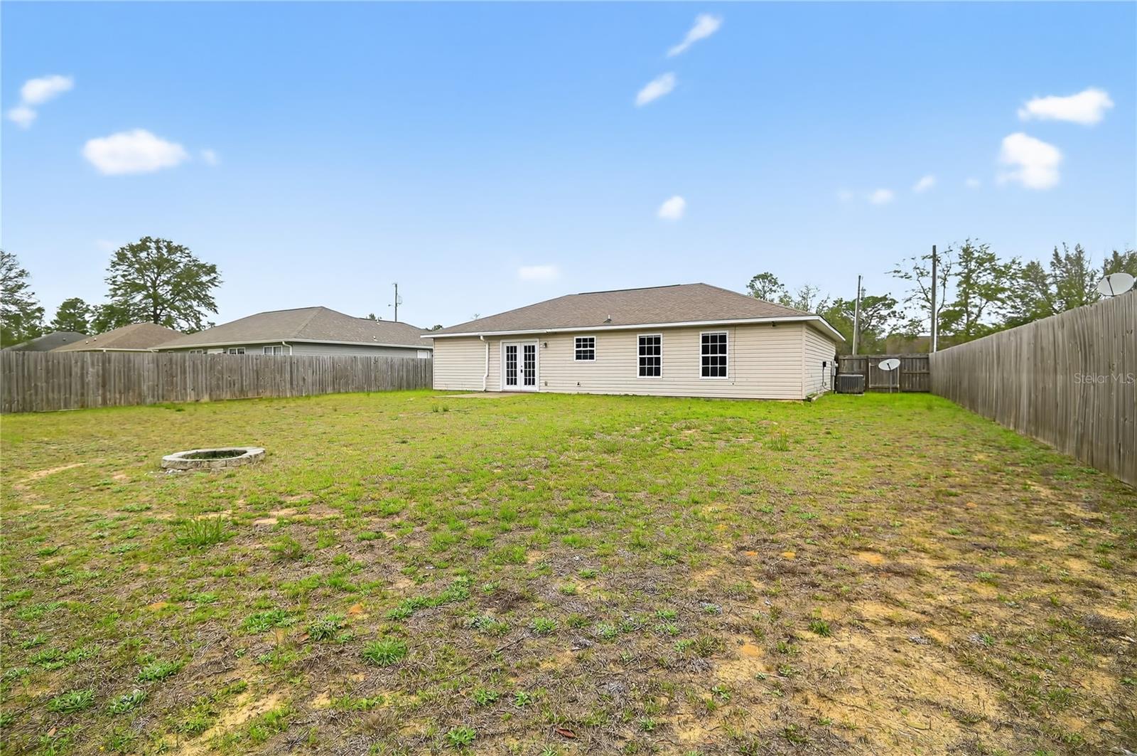 4696 Bobolink Way Property Photo 4